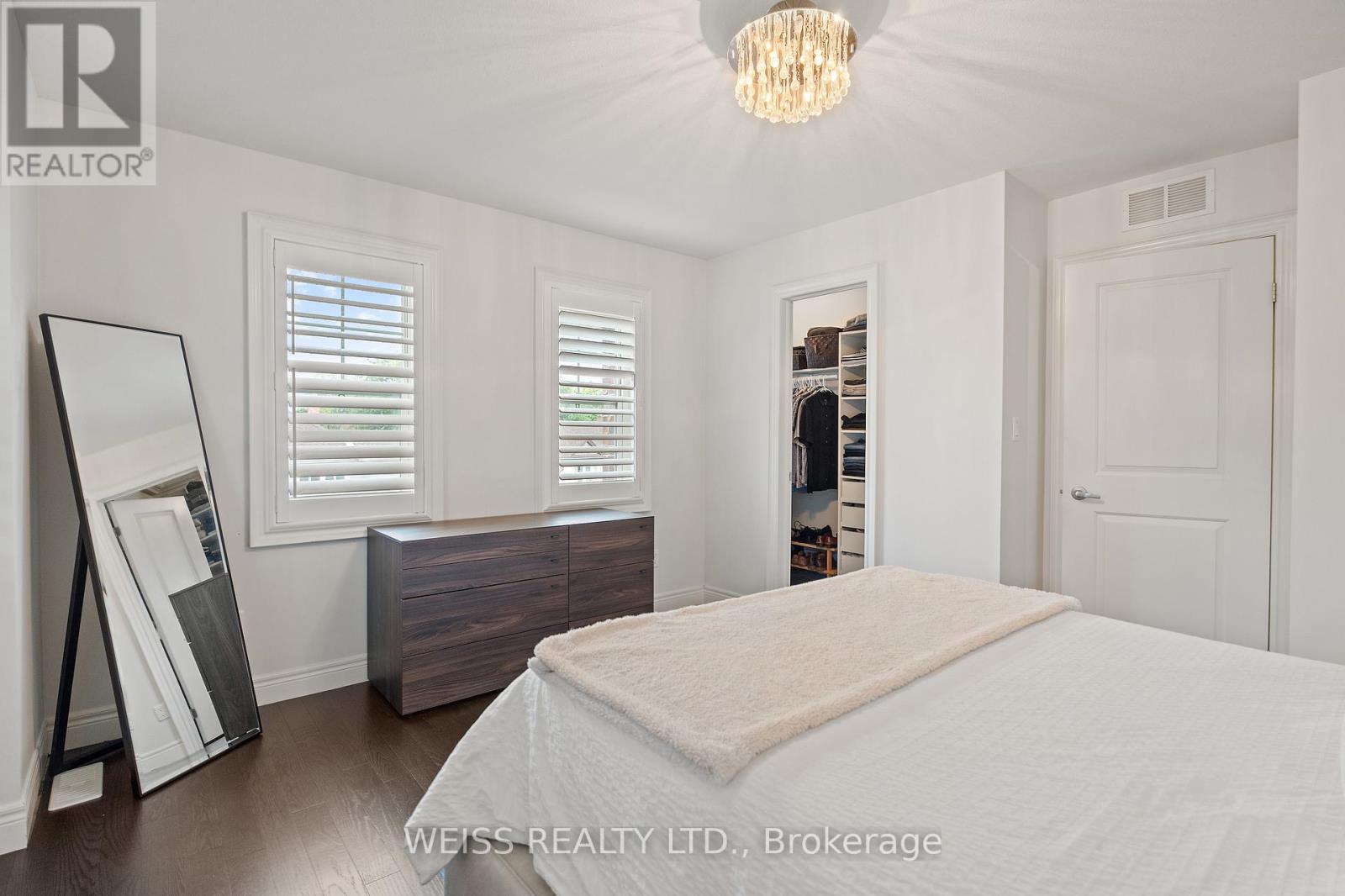 2 Ella Street, St. Catharines, Ontario L2R 0A8 - Photo 14 - X13156436