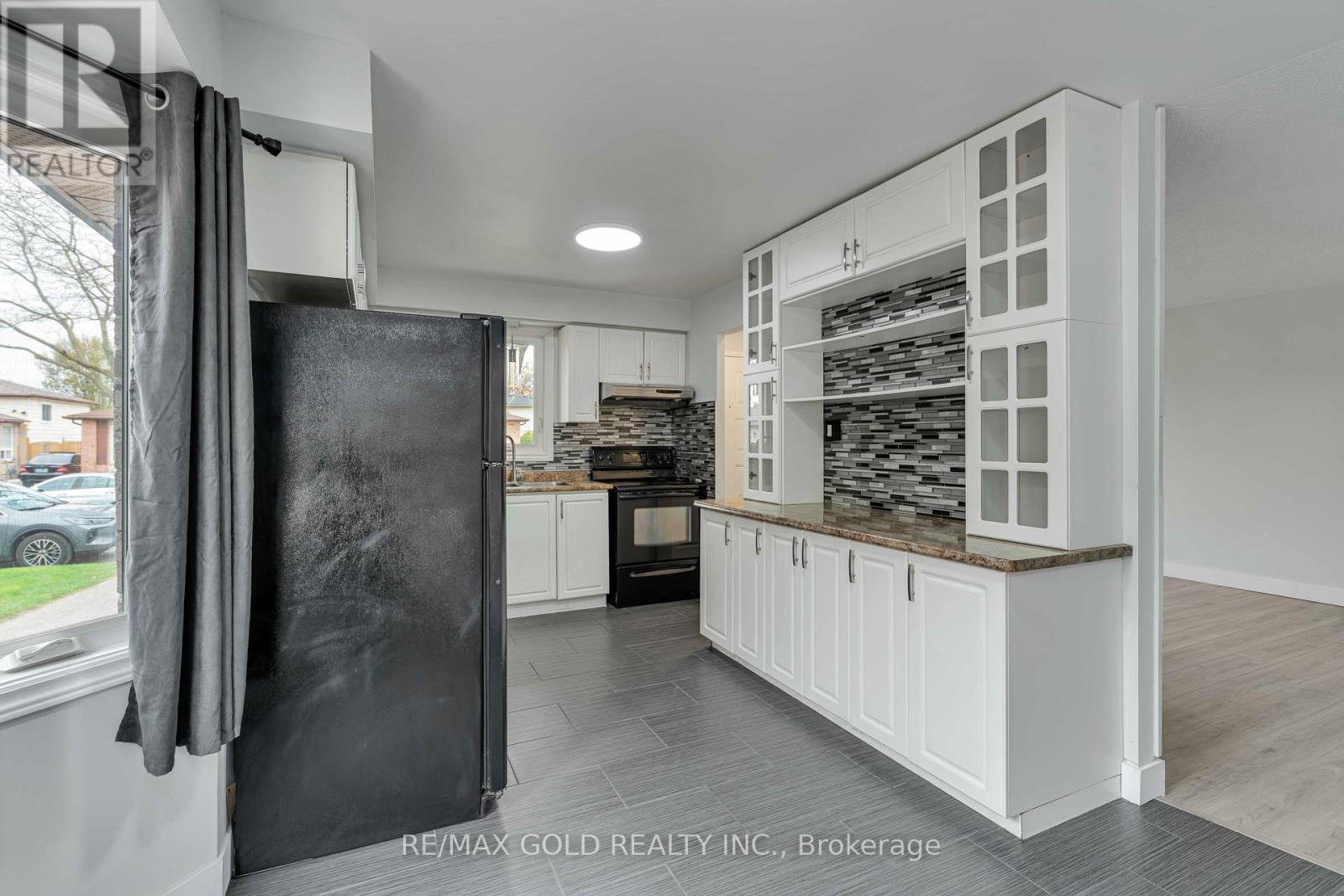 83 Speight Crescent, London East, Ontario  N5V 3W7 - Photo 11 - X13156536