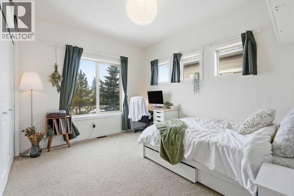 86 Cougar Ridge Landing SW, Calgary, Alberta  T3H 0X8 - Photo 24 - A2312824