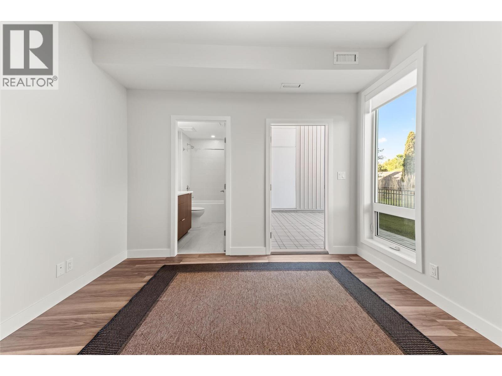 3719 Woodsdale Road Unit# 7, Lake Country, British Columbia  V4V 1X2 - Photo 5 - 10388123