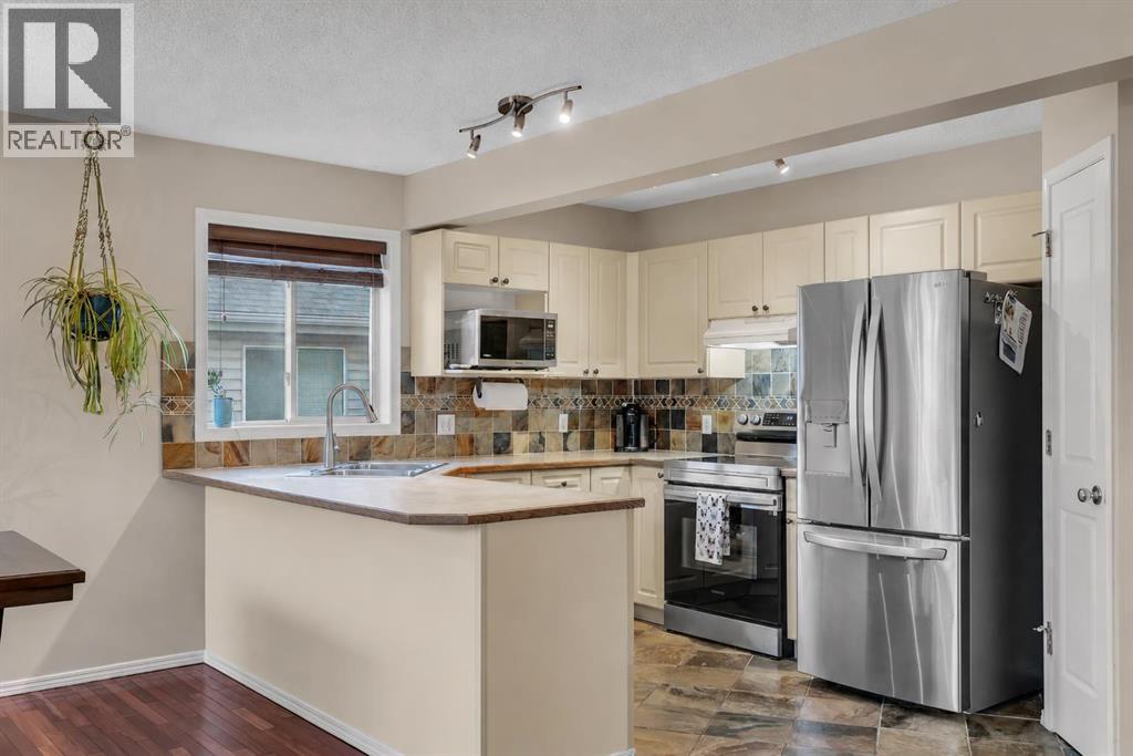 2828 Douglasdale Boulevard SE, Calgary, Alberta  T2Z 2H9 - Photo 10 - A2312478