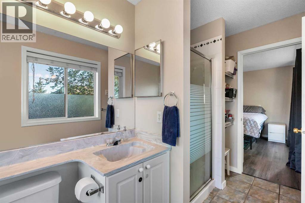 2828 Douglasdale Boulevard SE, Calgary, Alberta  T2Z 2H9 - Photo 21 - A2312478