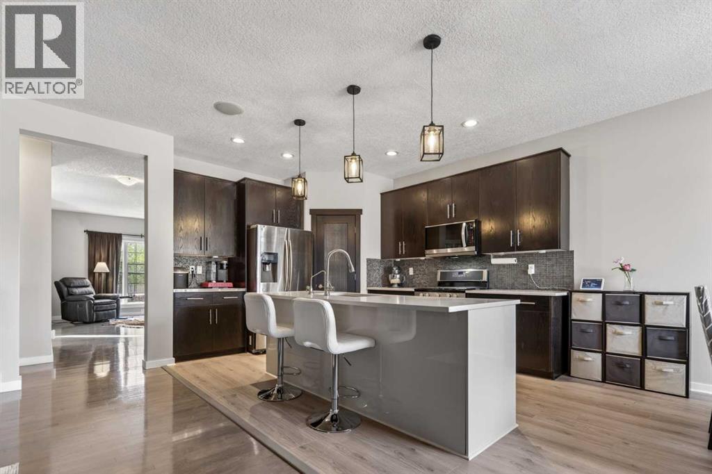 139 Elgin Terrace SE, Calgary, Alberta  T2Z 0G3 - Photo 9 - A2283953