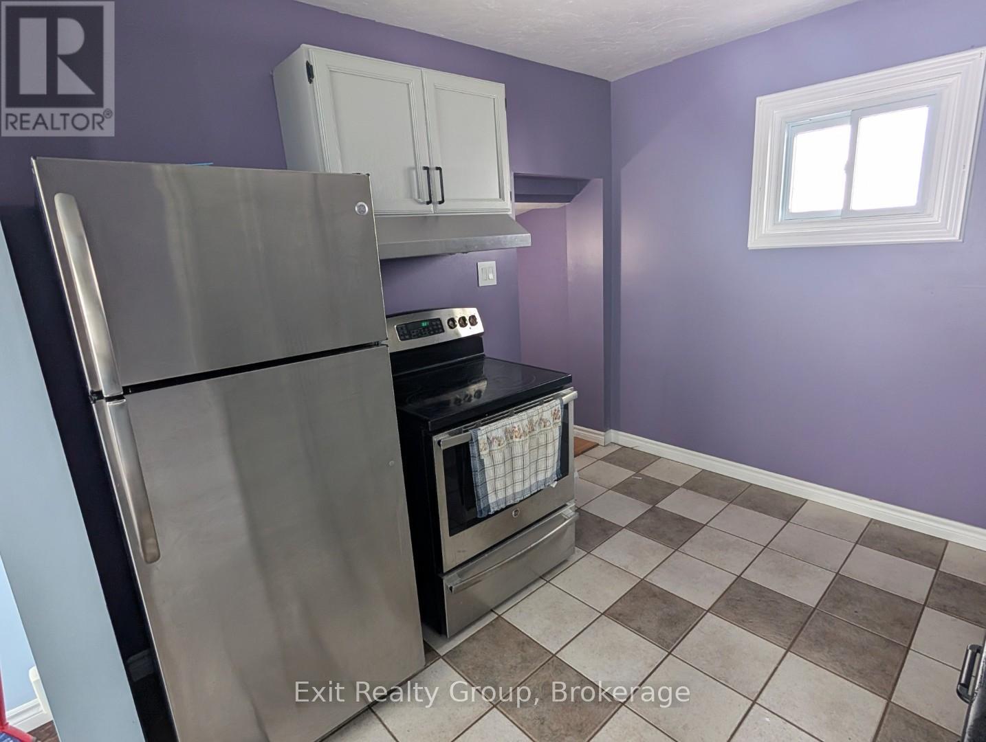 42 Mcgill Street, Quinte West, Ontario  K8V 3J3 - Photo 7 - X13156916