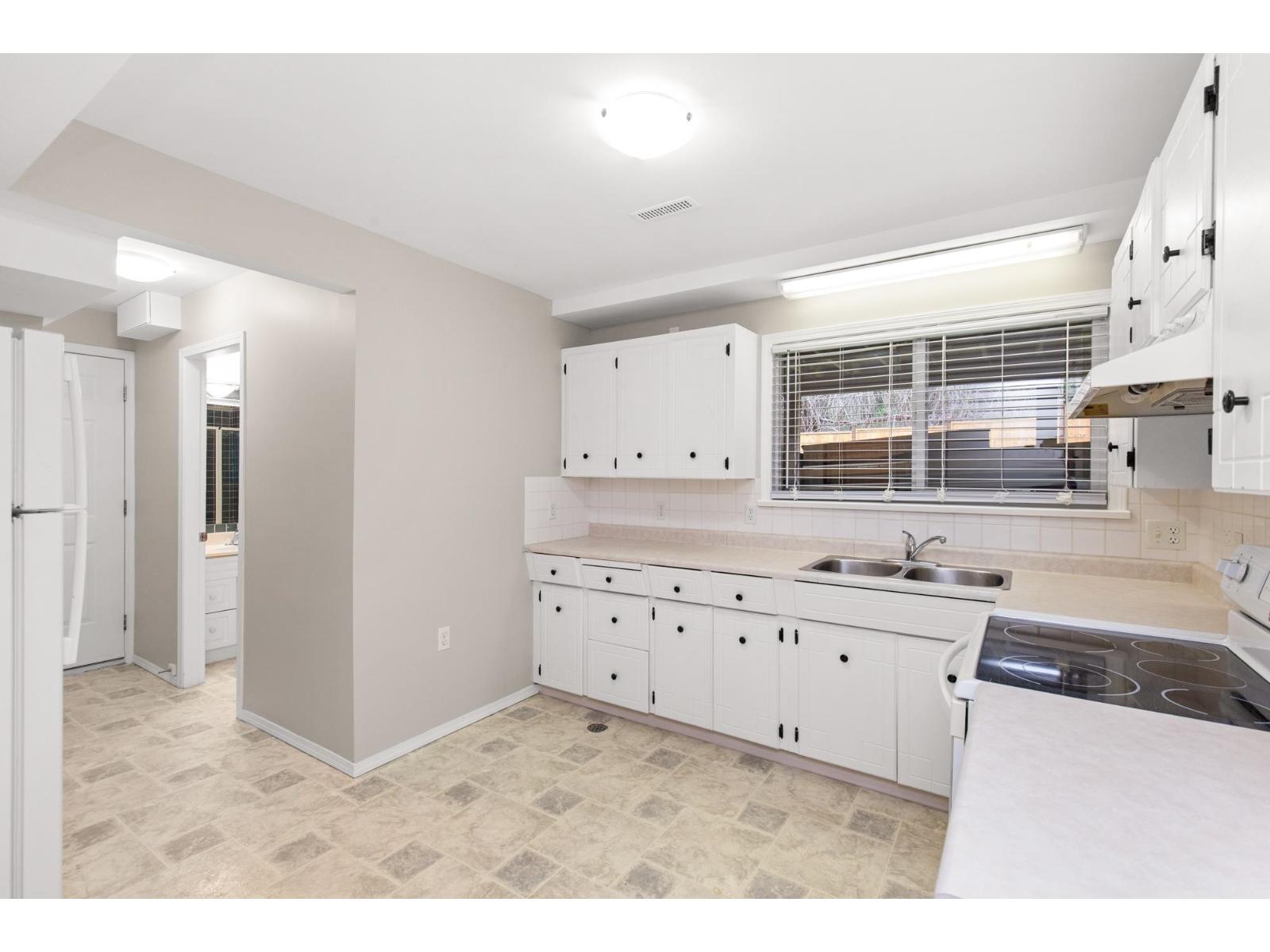 8541 Mcewen Terrace, Mission, British Columbia  V2V 6R2 - Photo 30 - R3122442