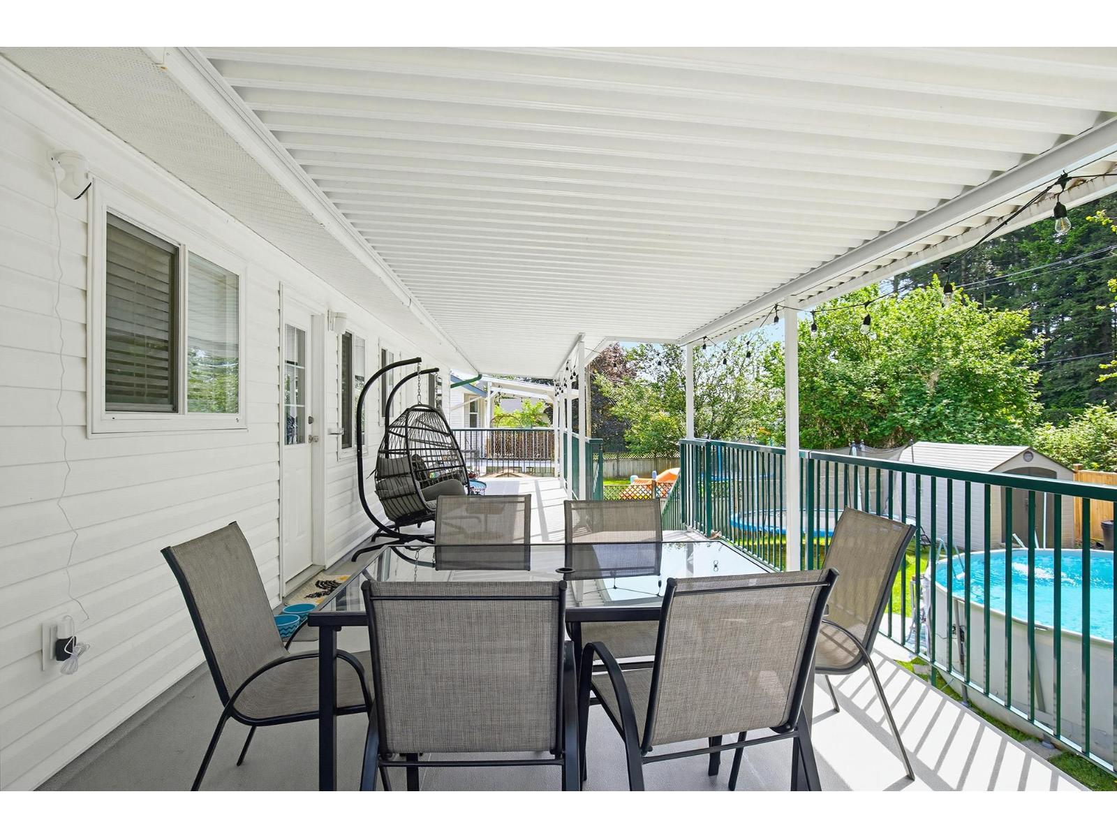 8541 Mcewen Terrace, Mission, British Columbia  V2V 6R2 - Photo 21 - R3122442