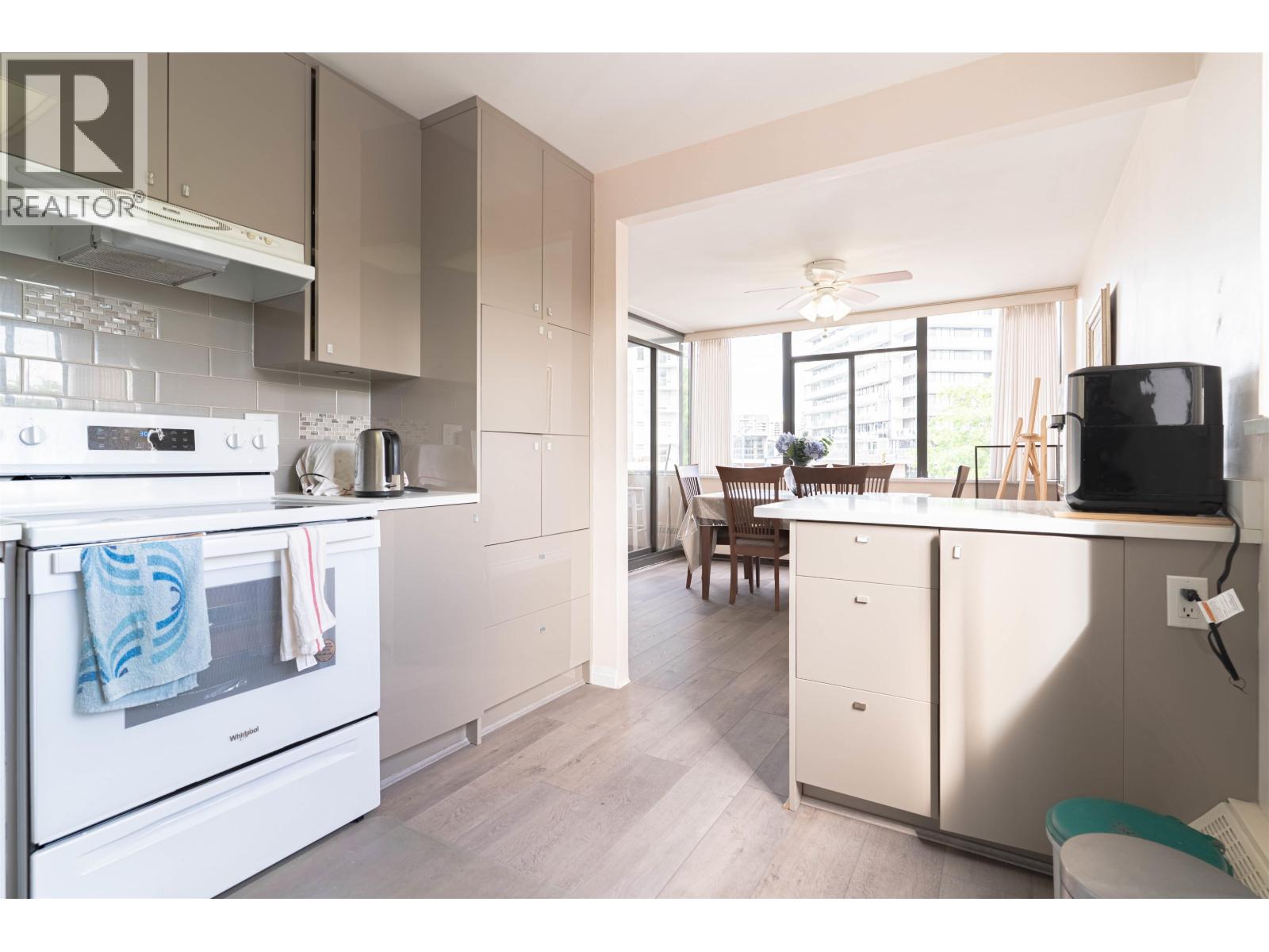 310 6651 Minoru Boulevard, Richmond, British Columbia  V6Y 1Z2 - Photo 12 - R3121220