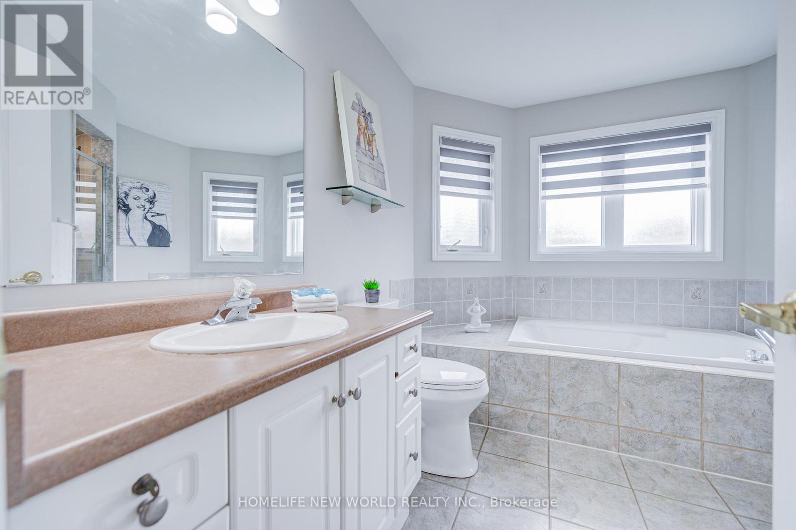 58 Saint Damian Avenue, Vaughan, Ontario  L4H 2L5 - Photo 23 - N13115462