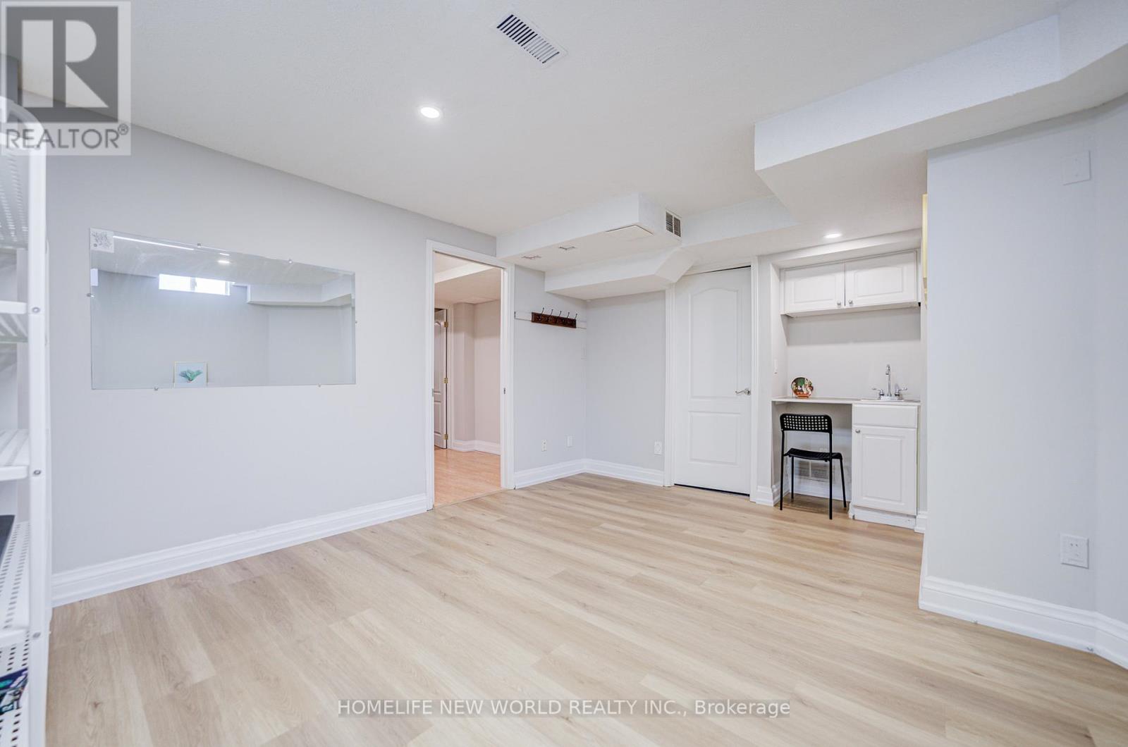58 Saint Damian Avenue, Vaughan, Ontario  L4H 2L5 - Photo 41 - N13115462