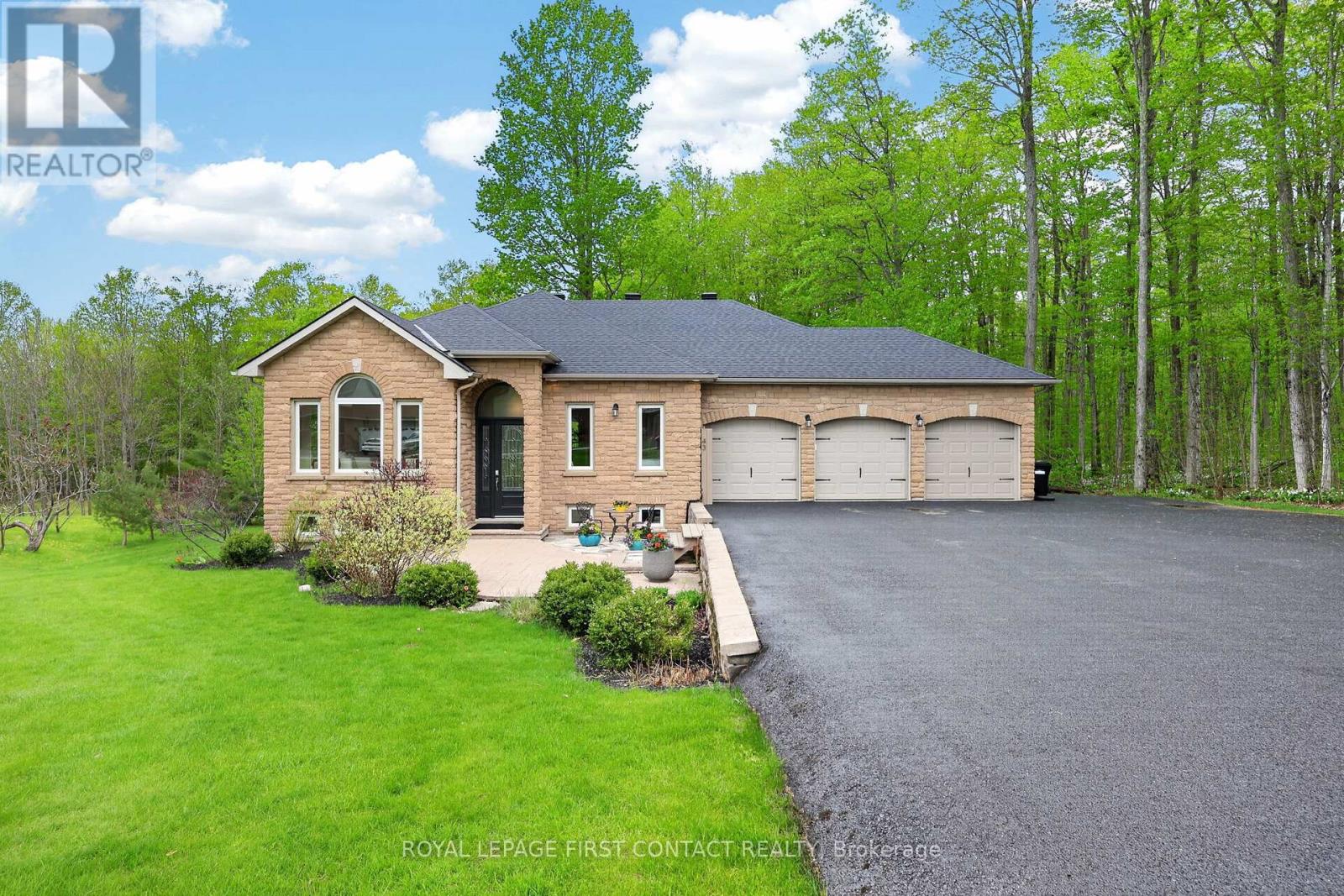 43 Boyd Crescent, Oro-Medonte, Ontario  L0K 1N0 - Photo 2 - S13156286
