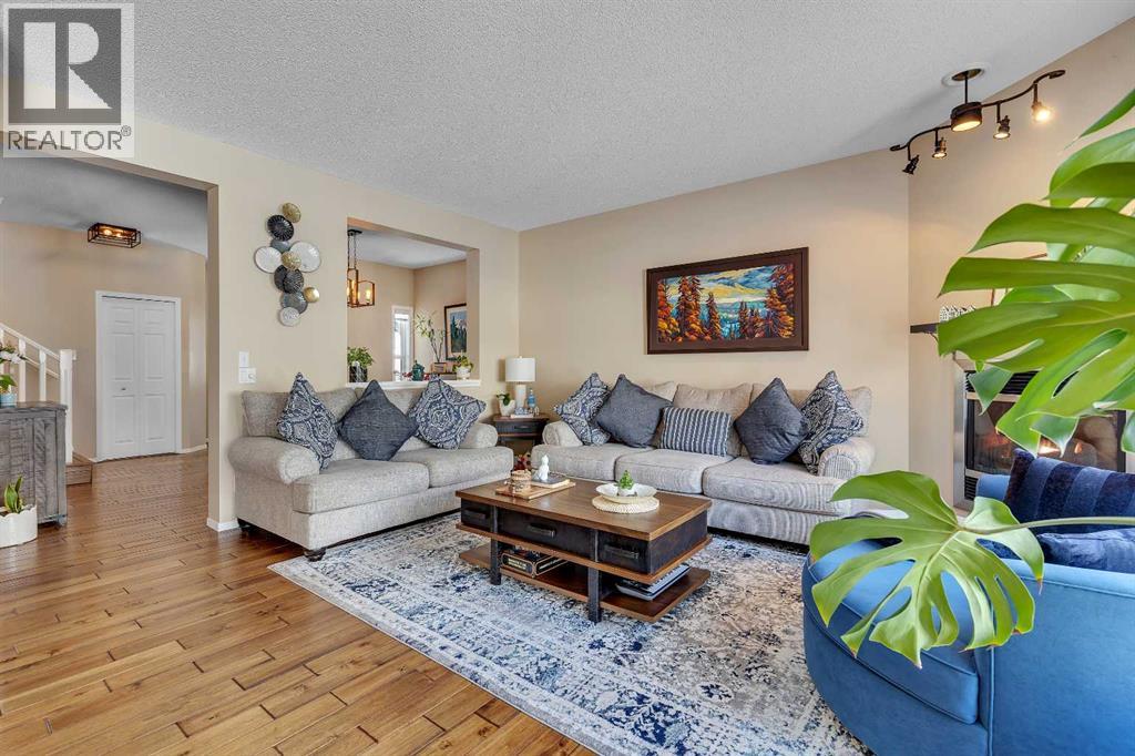 10 Evansbrooke Place NW, Calgary, Alberta  T3P 1G3 - Photo 7 - A2297524