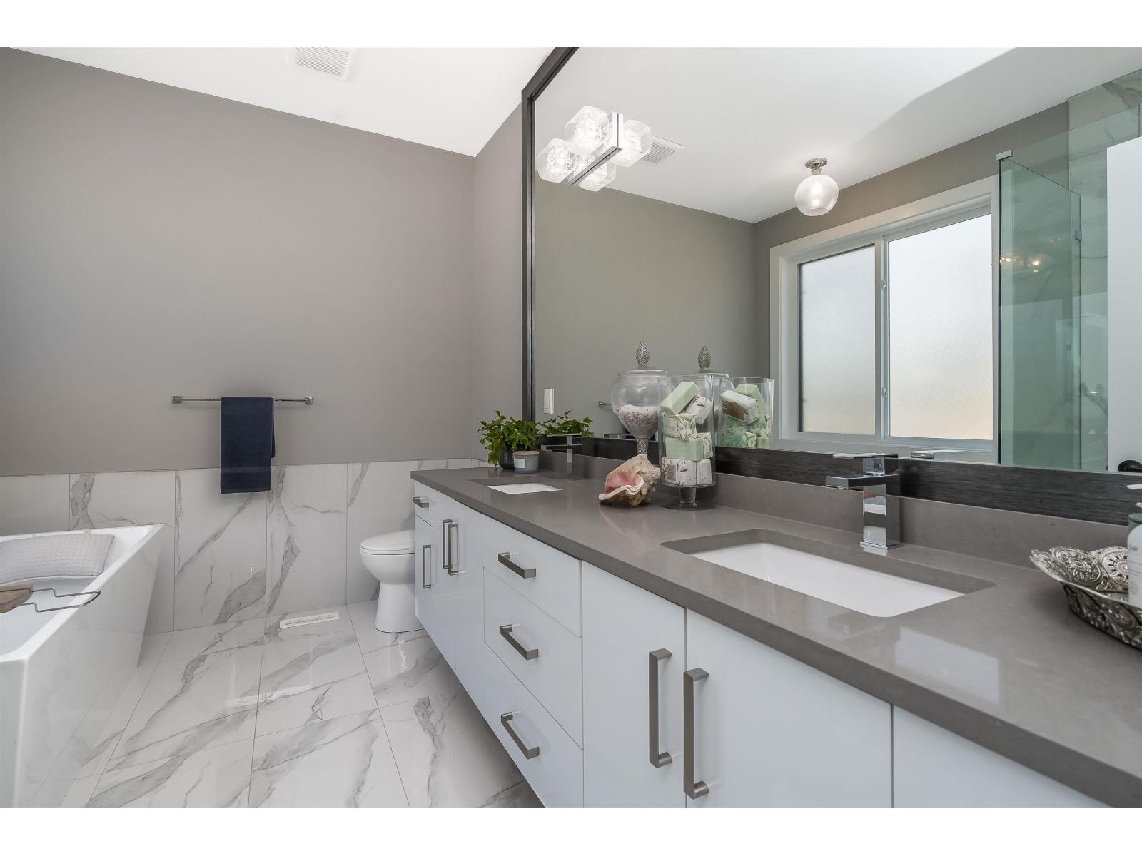 16739 16a Avenue, Surrey, British Columbia  V3Z 0T3 - Photo 25 - R3125356