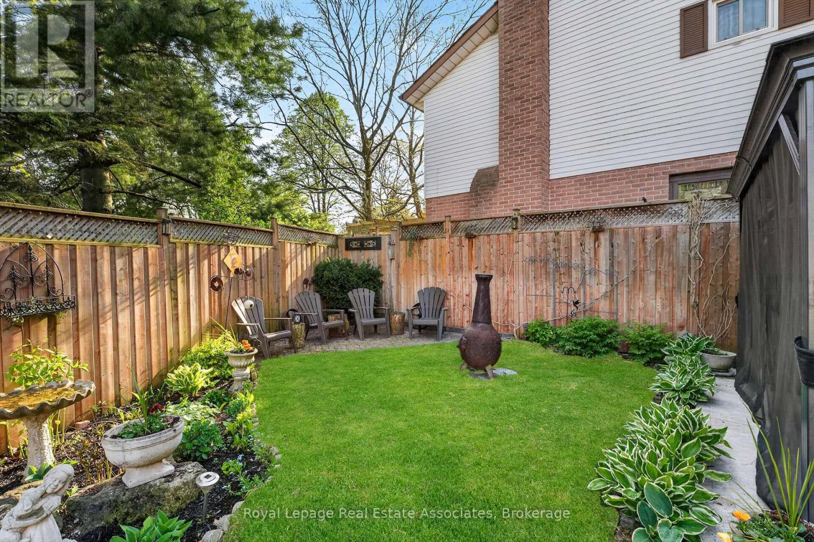 174 Cheverie Street, Oakville, Ontario L6J 6C4 - Photo 45 - W13156440