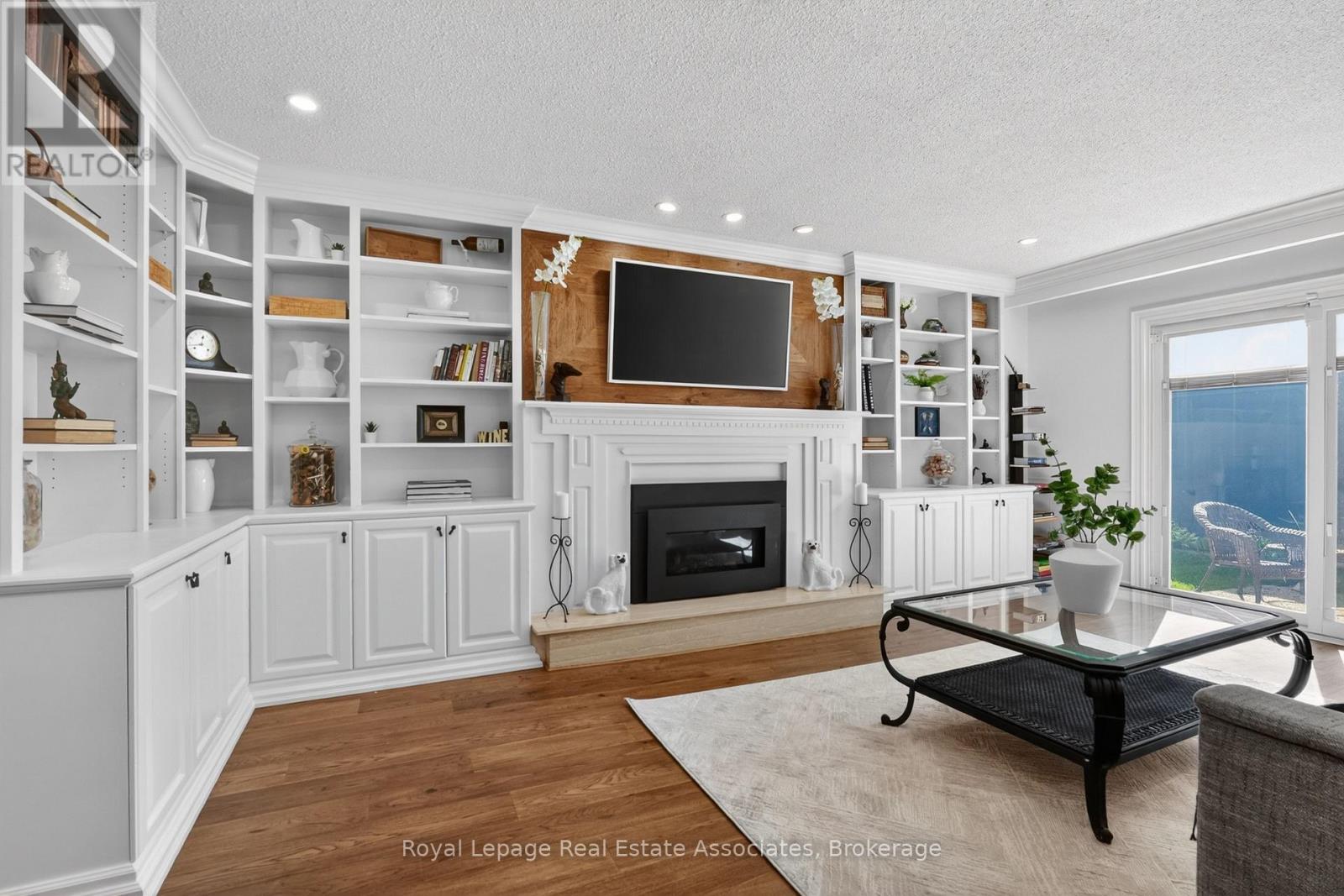 174 Cheverie Street, Oakville, Ontario L6J 6C4 - Photo 19 - W13156440