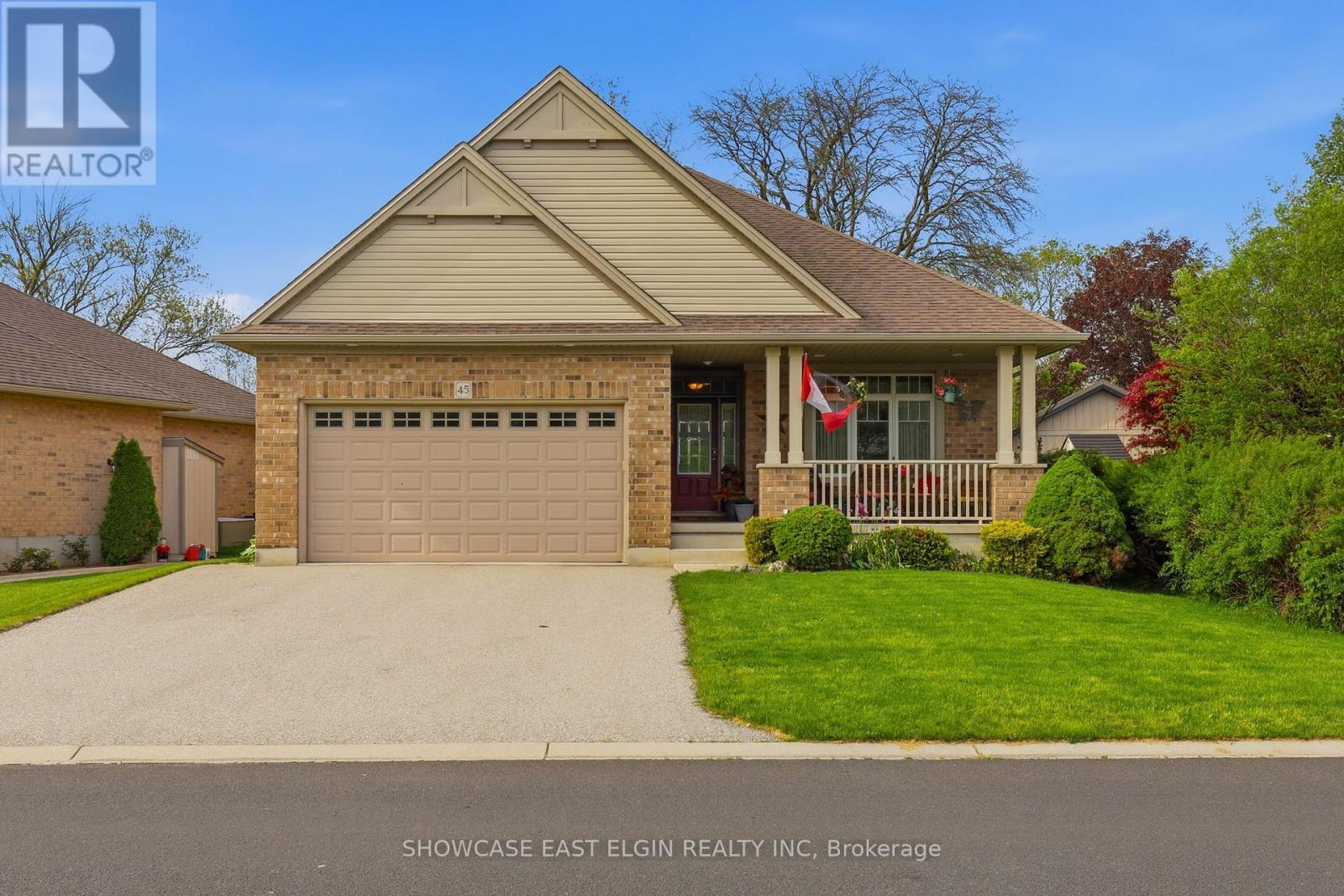 45 Treadwell Street, Aylmer, Ontario  N5H 3B7 - Photo 1 - X13156740
