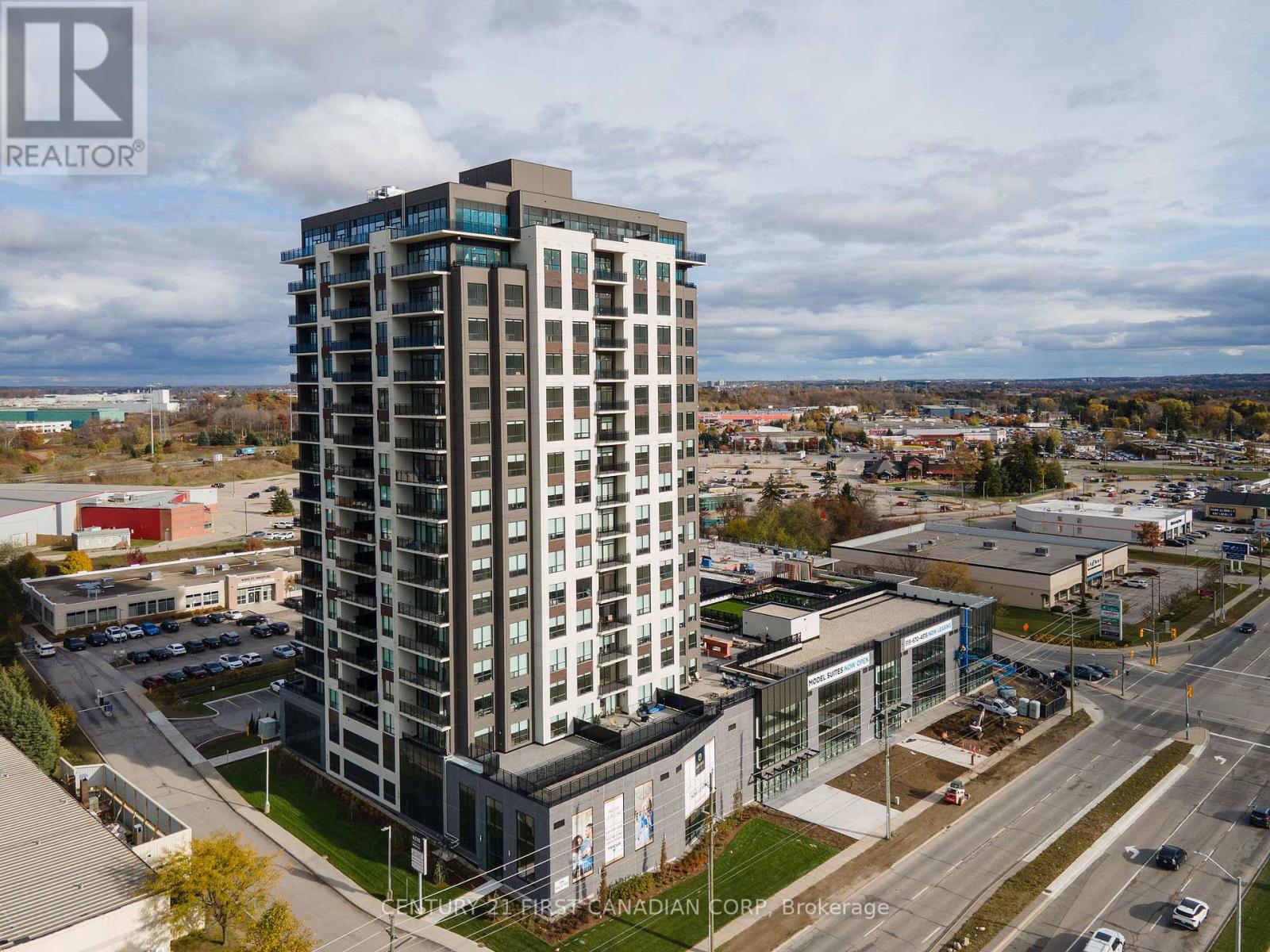 1007 - 4286 King Street, Kitchener, Ontario  N2P 2E9 - Photo 1 - X13156758