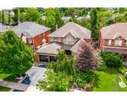 2080 MCKERLIE CRESCENT, Burlington, Ontario