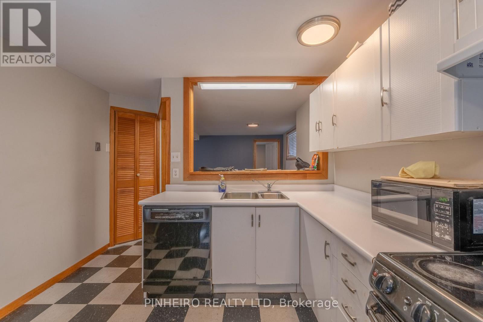 369 Hamilton Road, London East, Ontario  N5Z 1R6 - Photo 38 - X13156822
