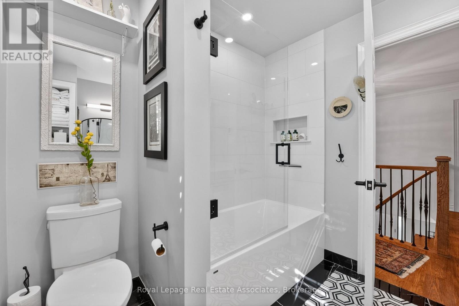 174 Cheverie Street, Oakville, Ontario L6J 6C4 - Photo 32 - W13156440