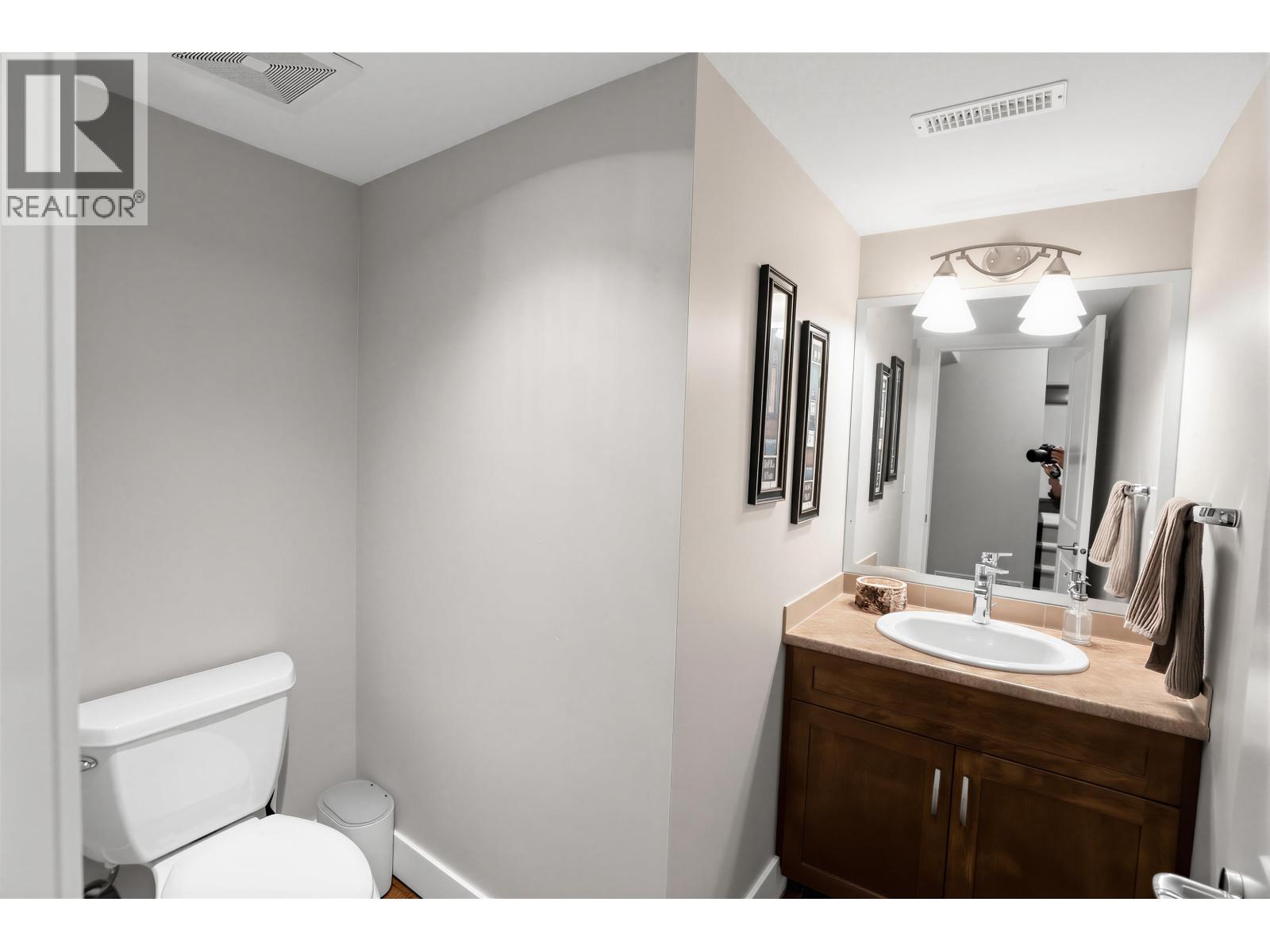 1376 Dyck Road, North Vancouver, British Columbia V7K 1S2 - Photo 32 - R3124217