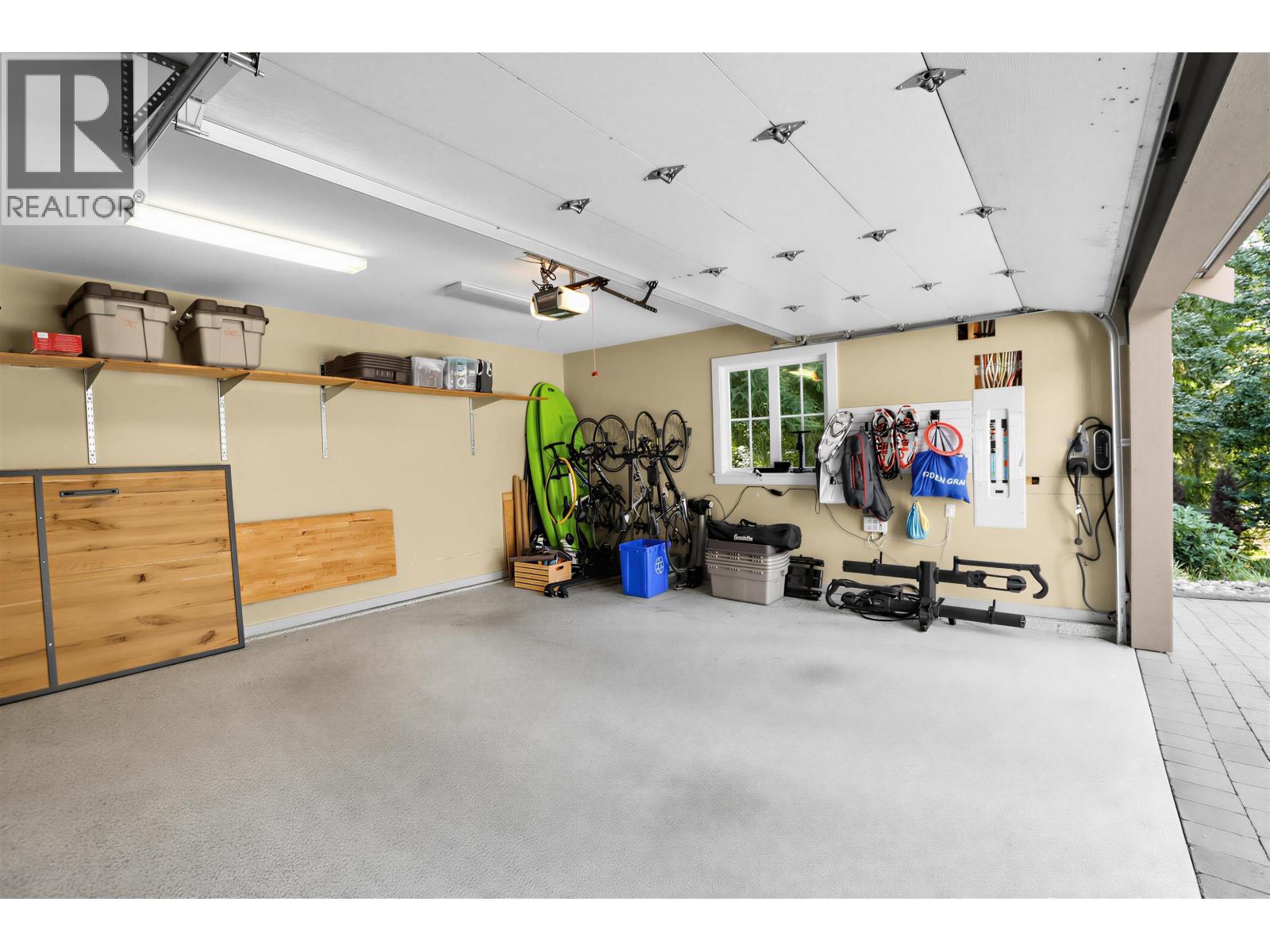 1376 Dyck Road, North Vancouver, British Columbia V7K 1S2 - Photo 39 - R3124217