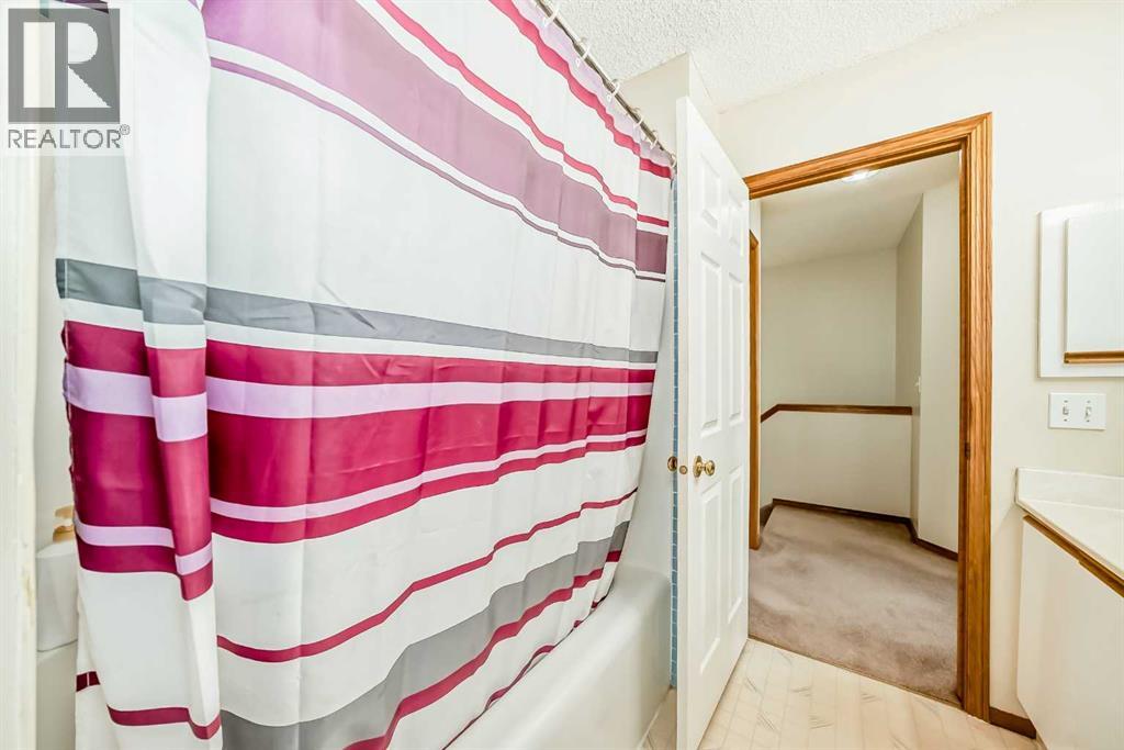 31 Harvest Oak Circle NE, Calgary, Alberta  T3K 4S6 - Photo 28 - A2312205