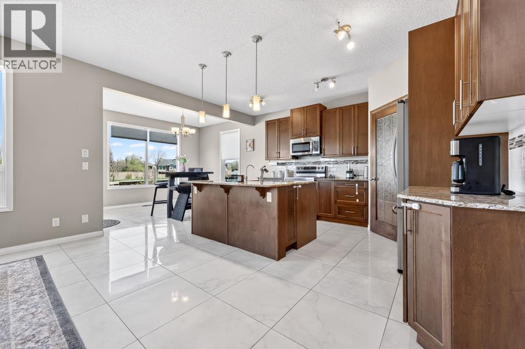 71 Walden Manor SE, Calgary, Alberta  T2X 0N1 - Photo 6 - A2312390