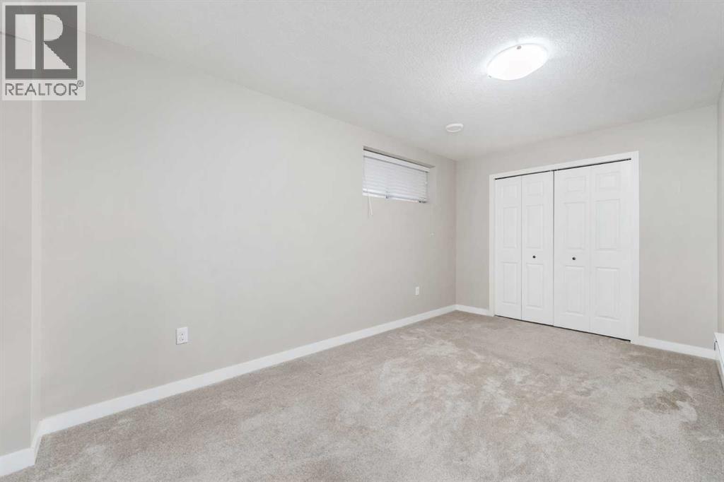 229 Kingsbury Close SE, Airdrie, Alberta  T4A 0R3 - Photo 35 - A2312511