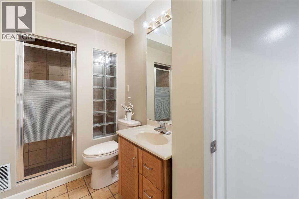 2531 7 Avenue NW, Calgary, Alberta  T2N 1A5 - Photo 40 - A2313011