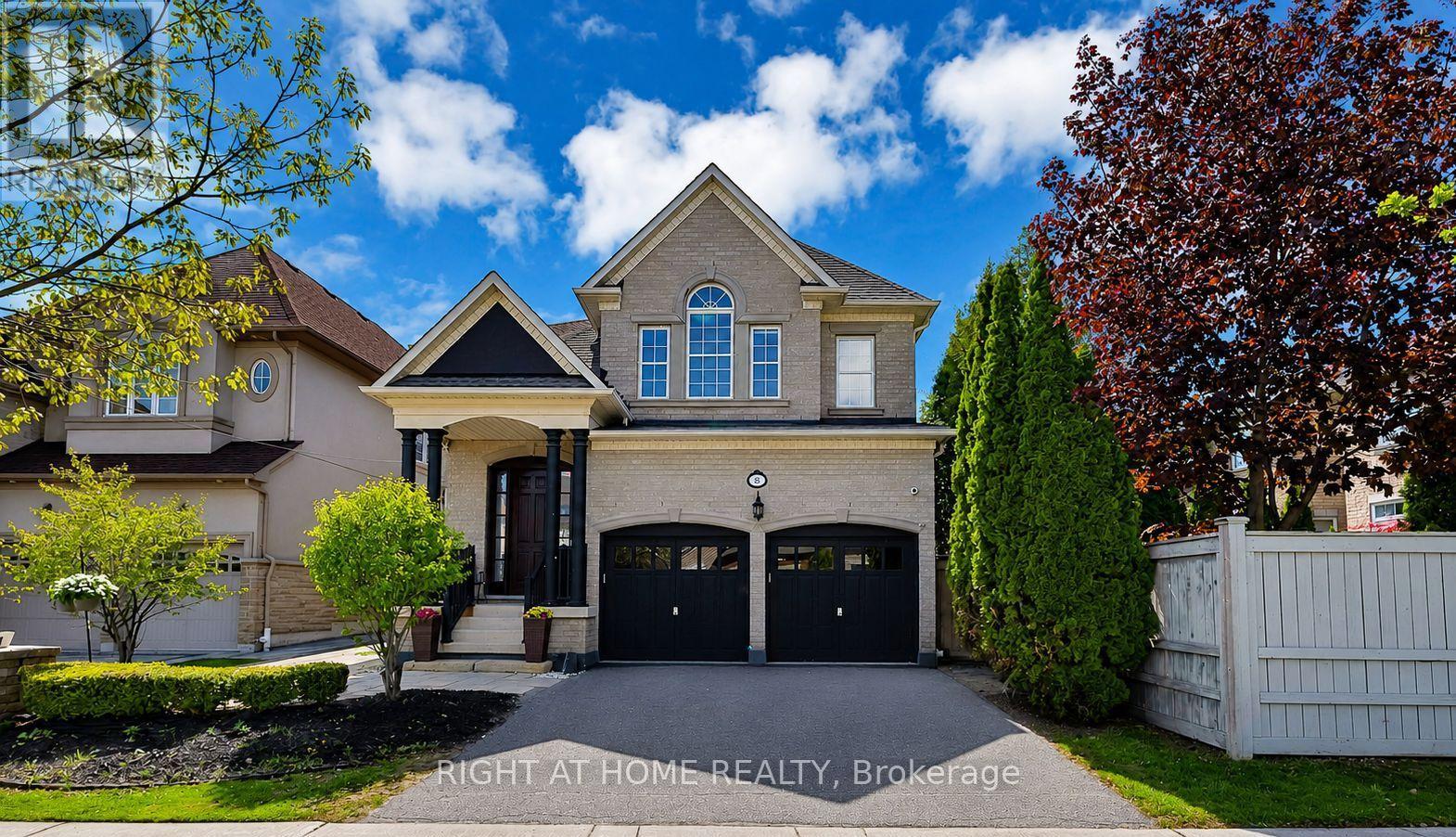 8 YEMINA GATE, Vaughan, Ontario