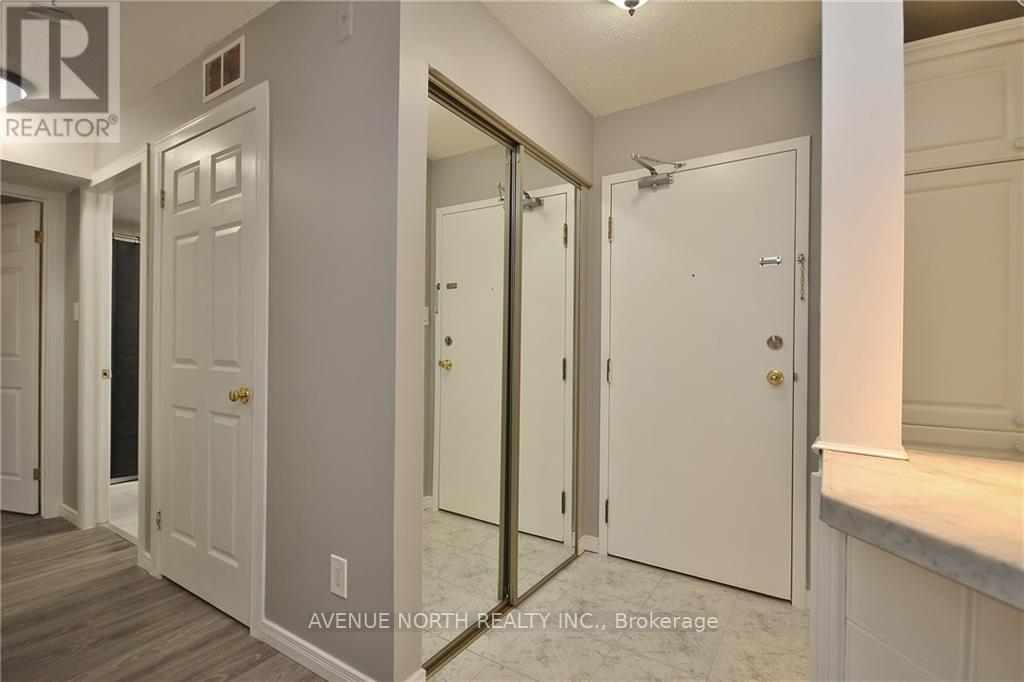 308 - 318 Lorry Greenberg Drive, Ottawa, Ontario  K1T 2R5 - Photo 4 - X13156692