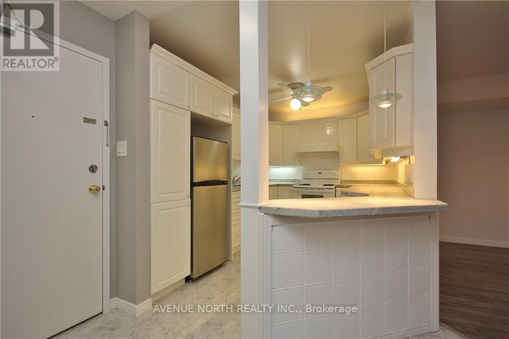 308 - 318 Lorry Greenberg Drive, Ottawa, Ontario  K1T 2R5 - Photo 6 - X13156692