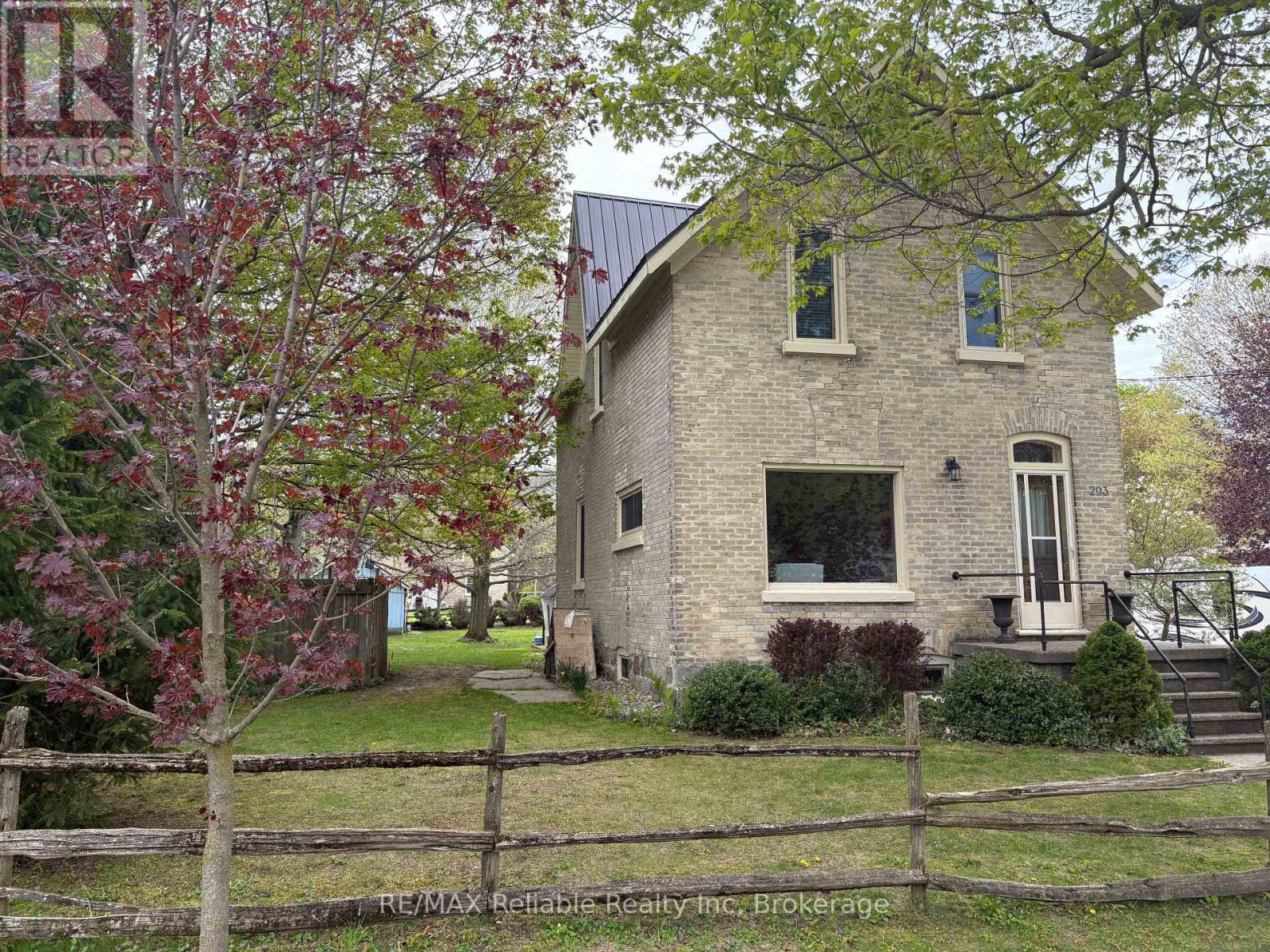 293 DRUMMOND STREET, North Huron, Ontario