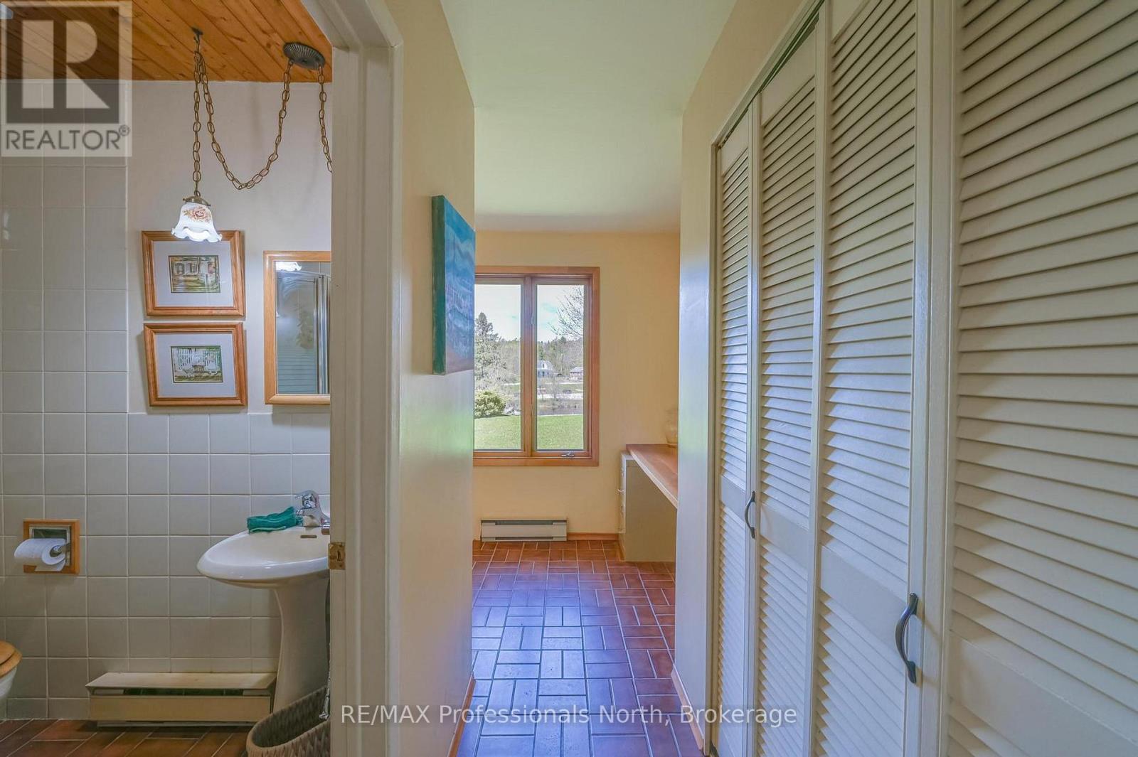 4050 County Road 121, Kawartha Lakes (Kinmount), Ontario  K0M 2A0 - Photo 8 - X13156324