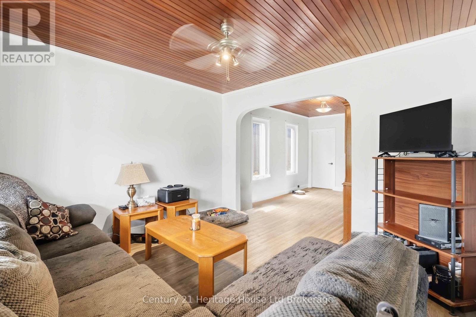 34 Humboldt Parkway, Port Colborne, Ontario  L3K 2H2 - Photo 11 - X13156704
