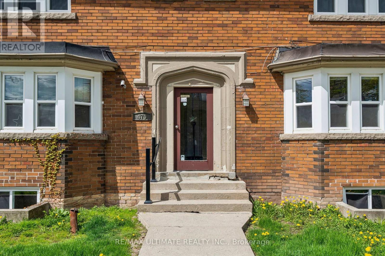 2 - 470 Oriole Parkway, Toronto, Ontario  M6S 3T9 - Photo 4 - C12833448