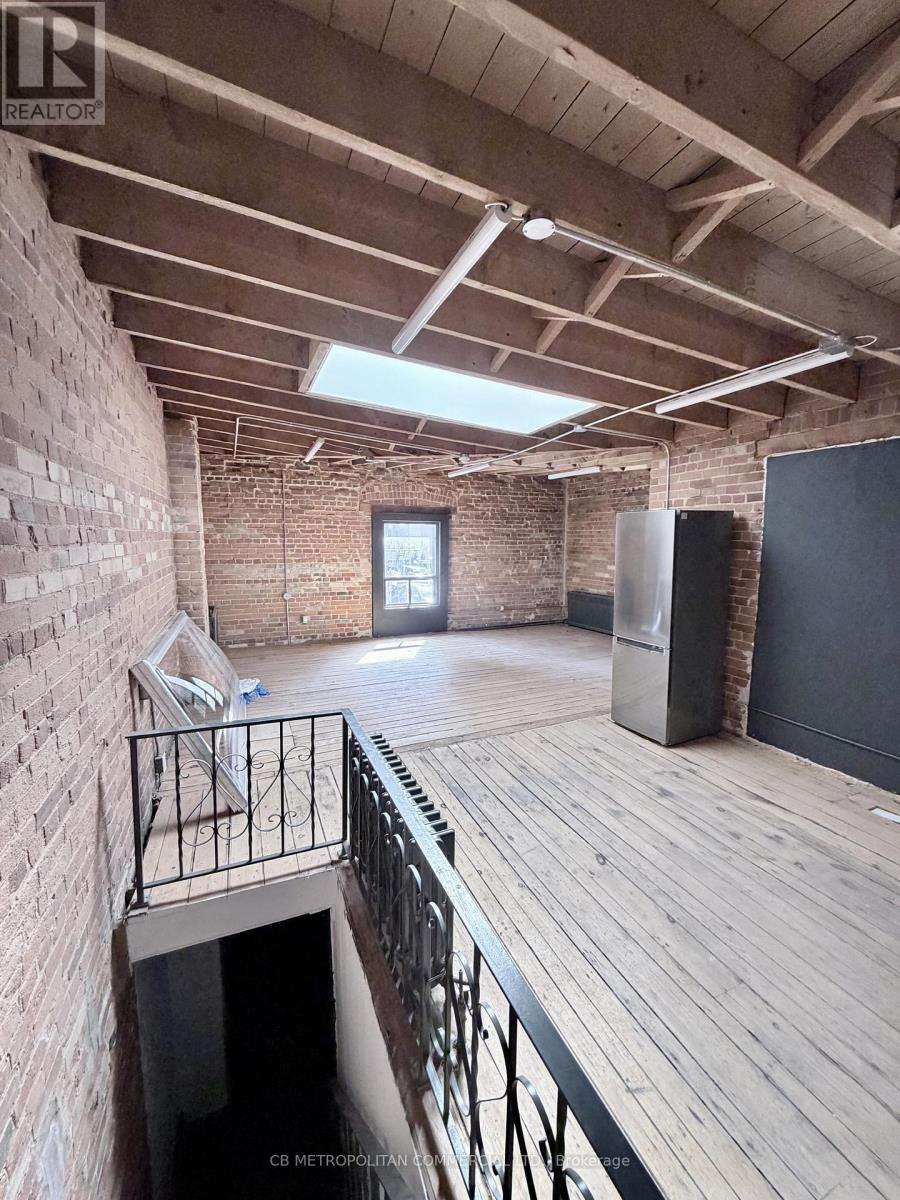 8-Rear - 531-533 Yonge Street, Toronto, Ontario M4Y 1Y5 - Photo 2 - C13053972