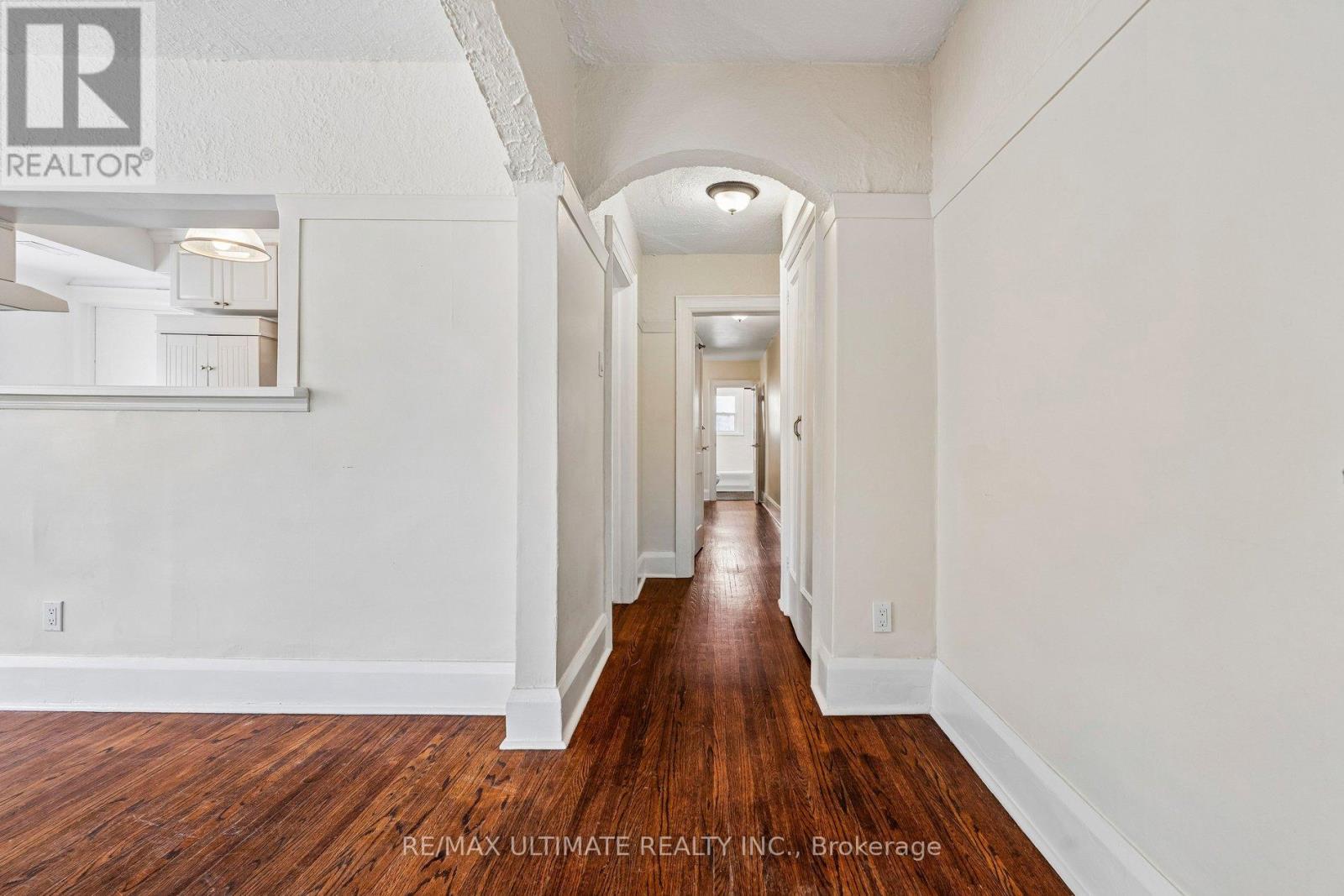 2 - 470 Oriole Parkway, Toronto, Ontario  M6S 3T9 - Photo 8 - C12833448