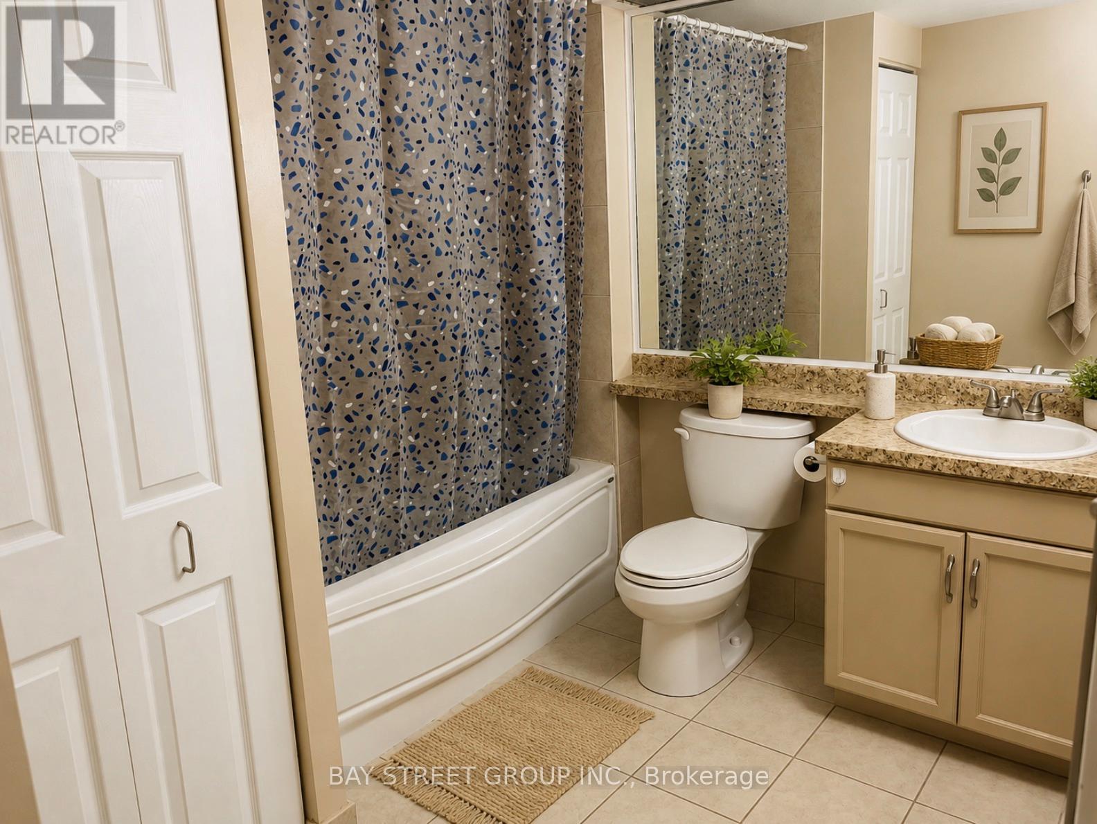 902 - 284 Bloor Street W, Toronto, Ontario  M5S 3B8 - Photo 15 - C13156410