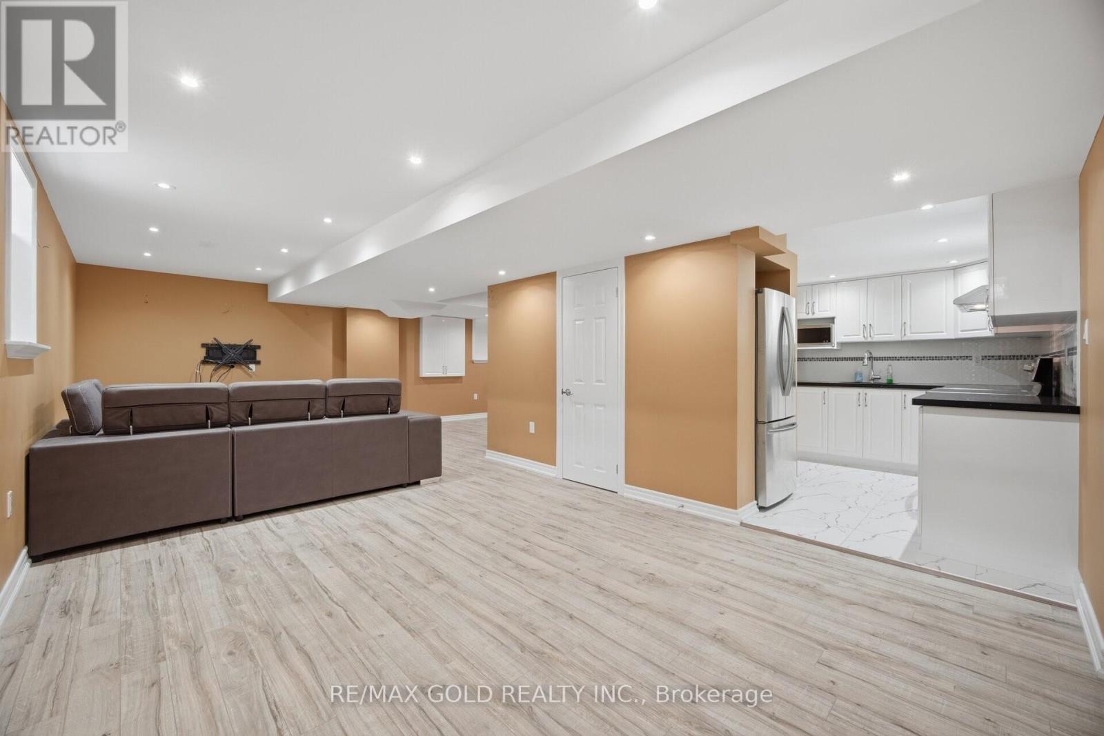 52 Watsonbrook Drive, Brampton, Ontario  L6R 0R3 - Photo 23 - W13156242