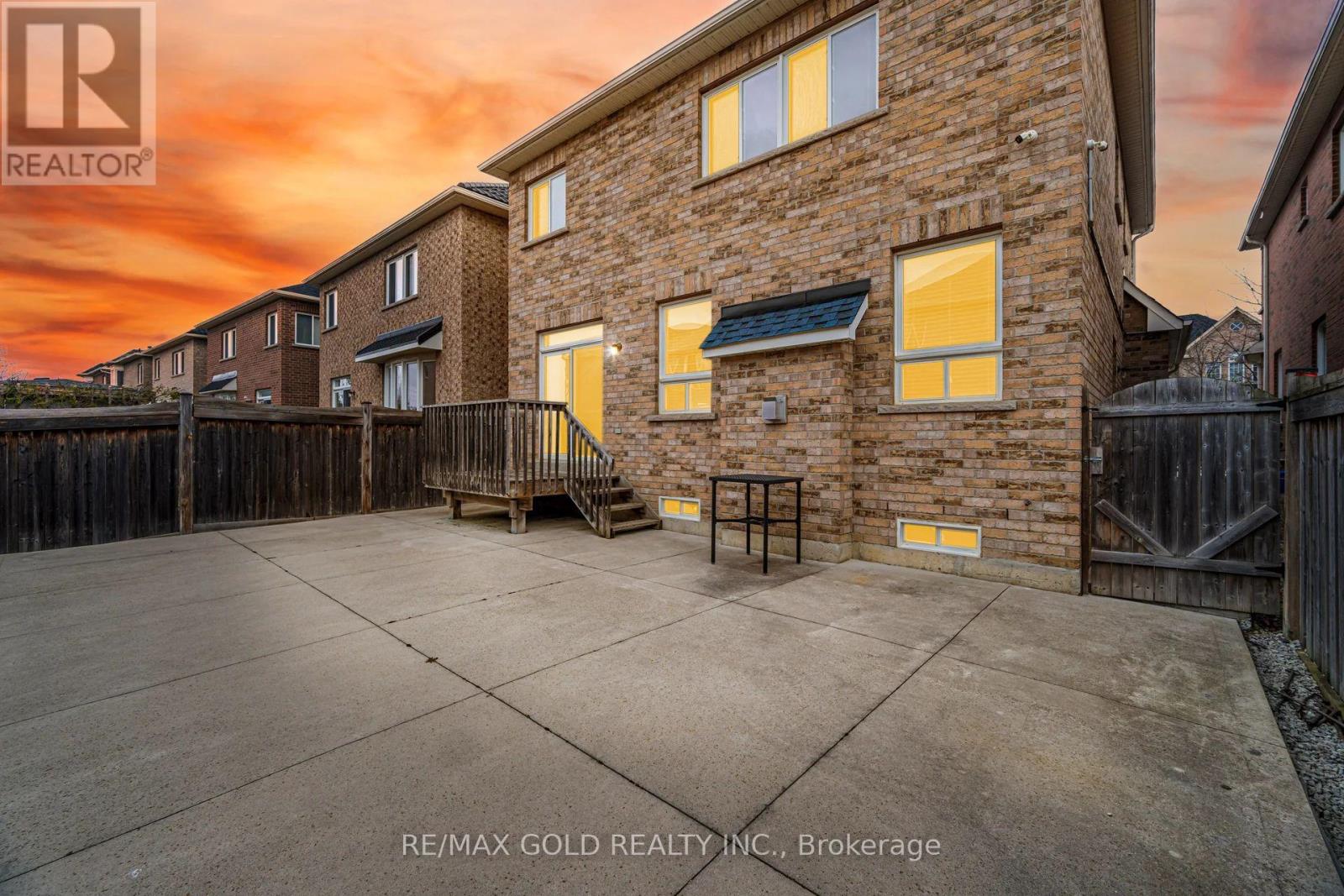 52 Watsonbrook Drive, Brampton, Ontario  L6R 0R3 - Photo 28 - W13156242