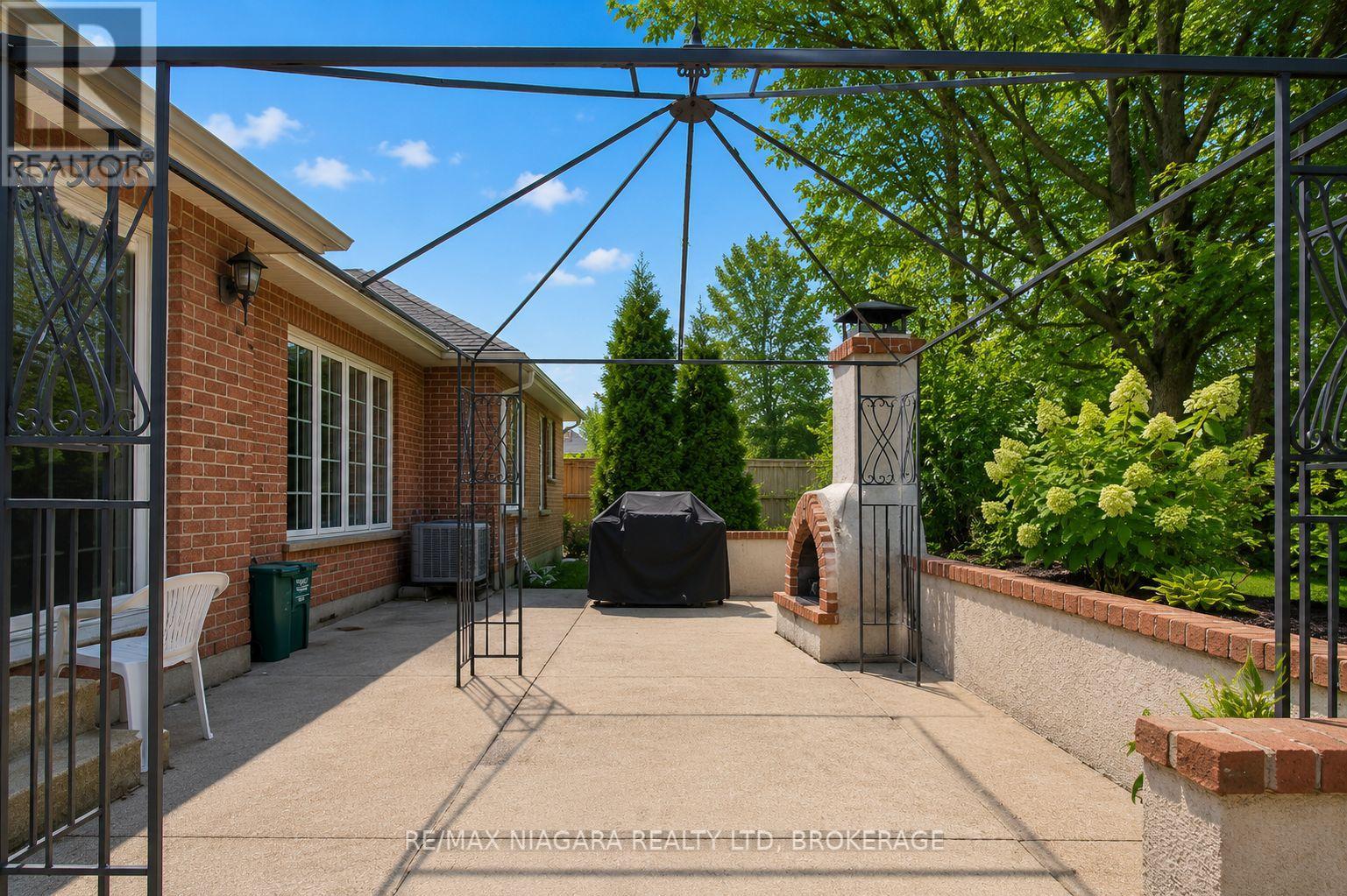 8165 Mount Olive Crescent, Niagara Falls, Ontario  L2H 2Y9 - Photo 36 - X13156890