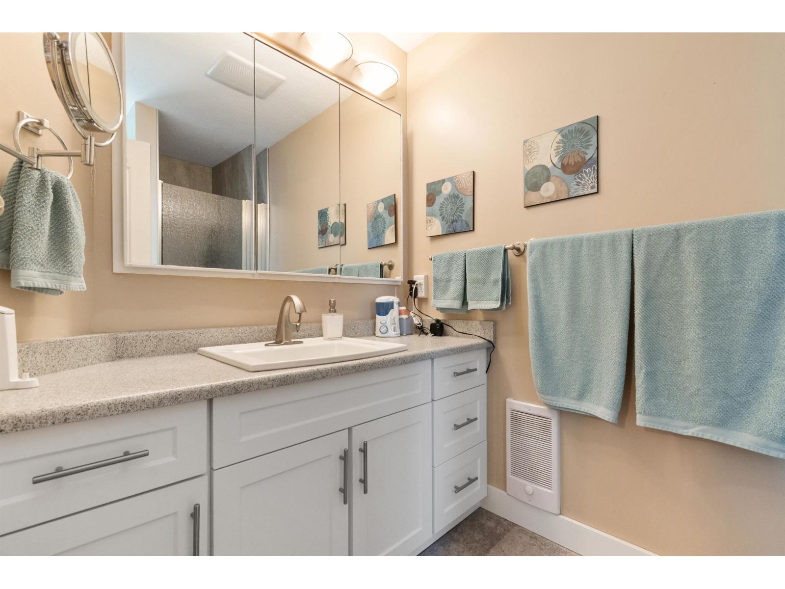46118 Downes Avenue, Sardis East Vedder, Chilliwack, British Columbia  V2R 2Y9 - Photo 37 - R3125582