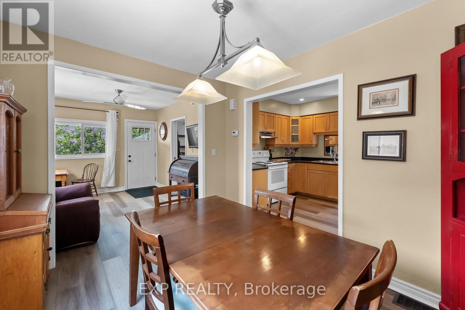 17 Moote Street, St. Catharines, Ontario  L2N 1B3 - Photo 10 - X13156896