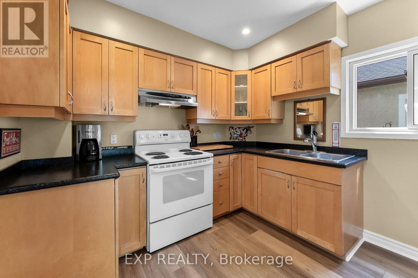 17 Moote Street, St. Catharines, Ontario  L2N 1B3 - Photo 13 - X13156896