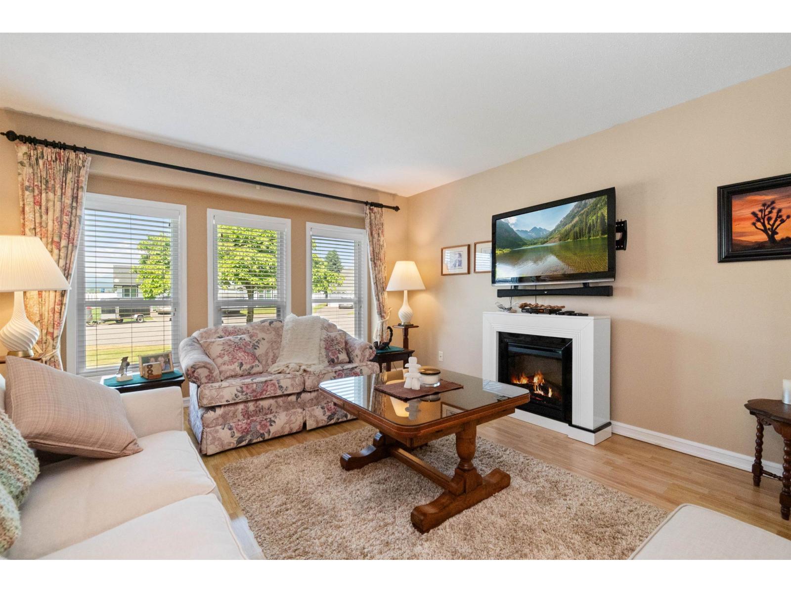 46118 Downes Avenue, Sardis East Vedder, Chilliwack, British Columbia  V2R 2Y9 - Photo 19 - R3125582