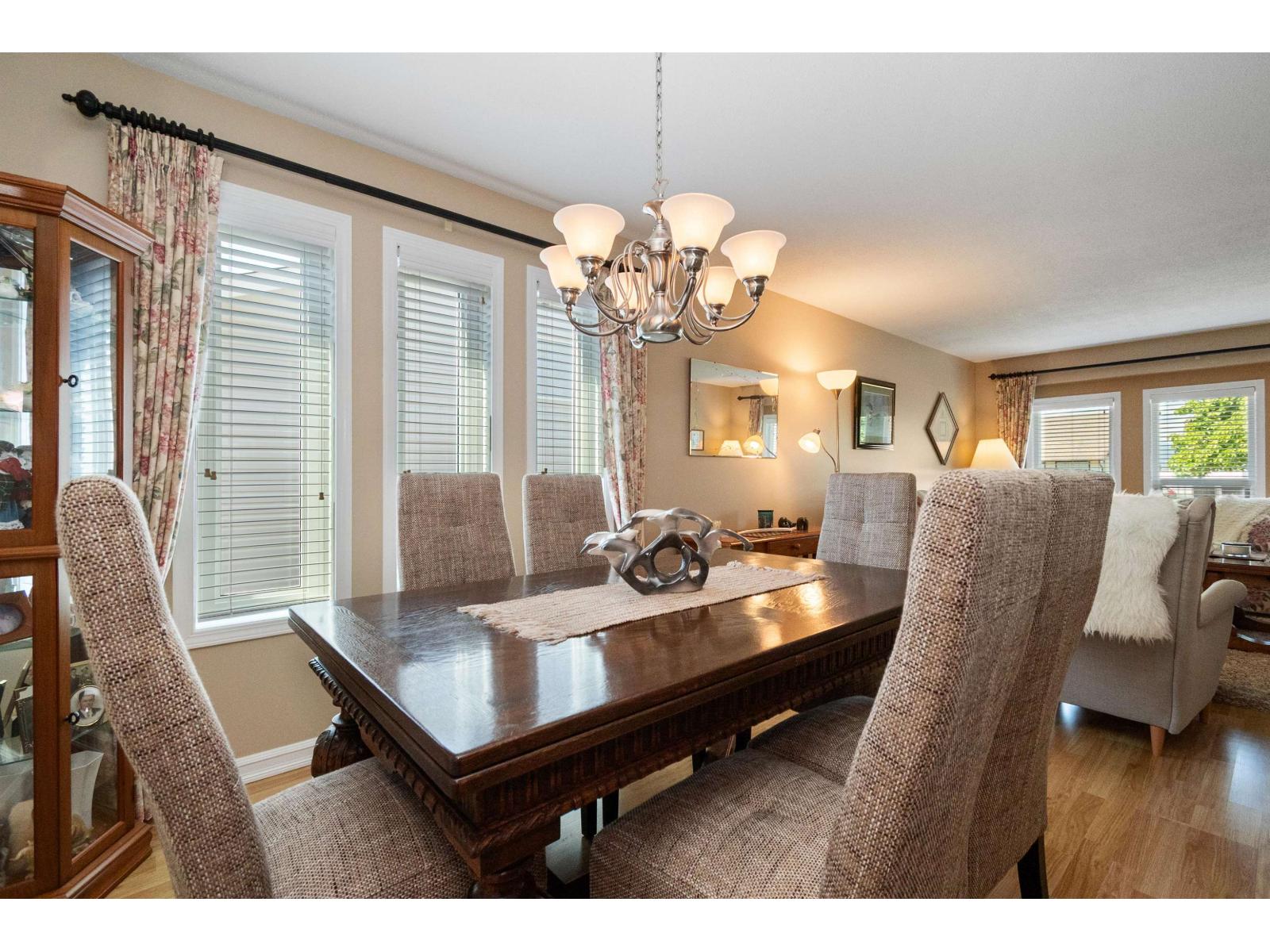 46118 Downes Avenue, Sardis East Vedder, Chilliwack, British Columbia  V2R 2Y9 - Photo 22 - R3125582