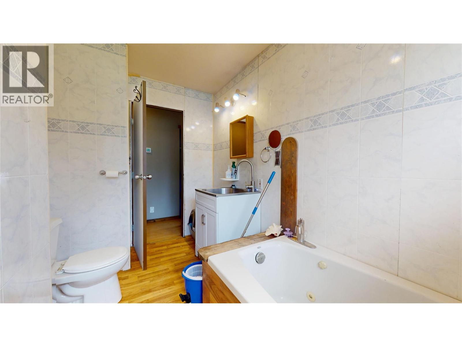 4300 Echo Field Road, Cranbrook, British Columbia  V1C 7B6 - Photo 29 - 10386943