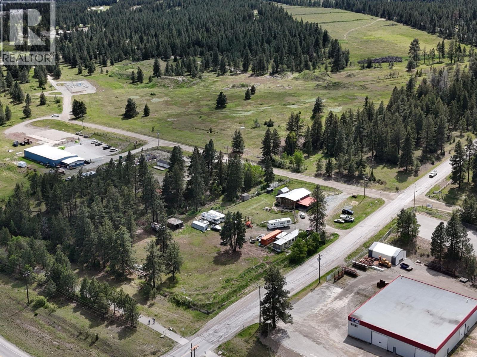 4300 Echo Field Road, Cranbrook, British Columbia  V1C 7B6 - Photo 4 - 10386943