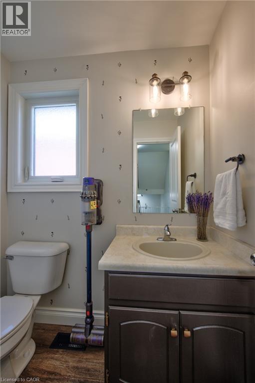 6 Marcon Court, Kitchener, Ontario  N2E 3G3 - Photo 10 - 40831578